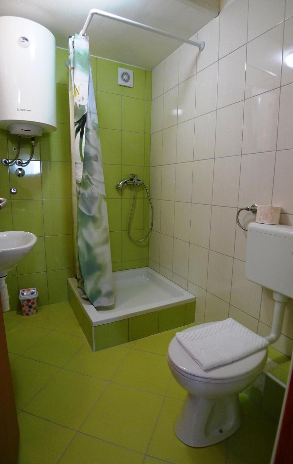 Apartment - Photo 4