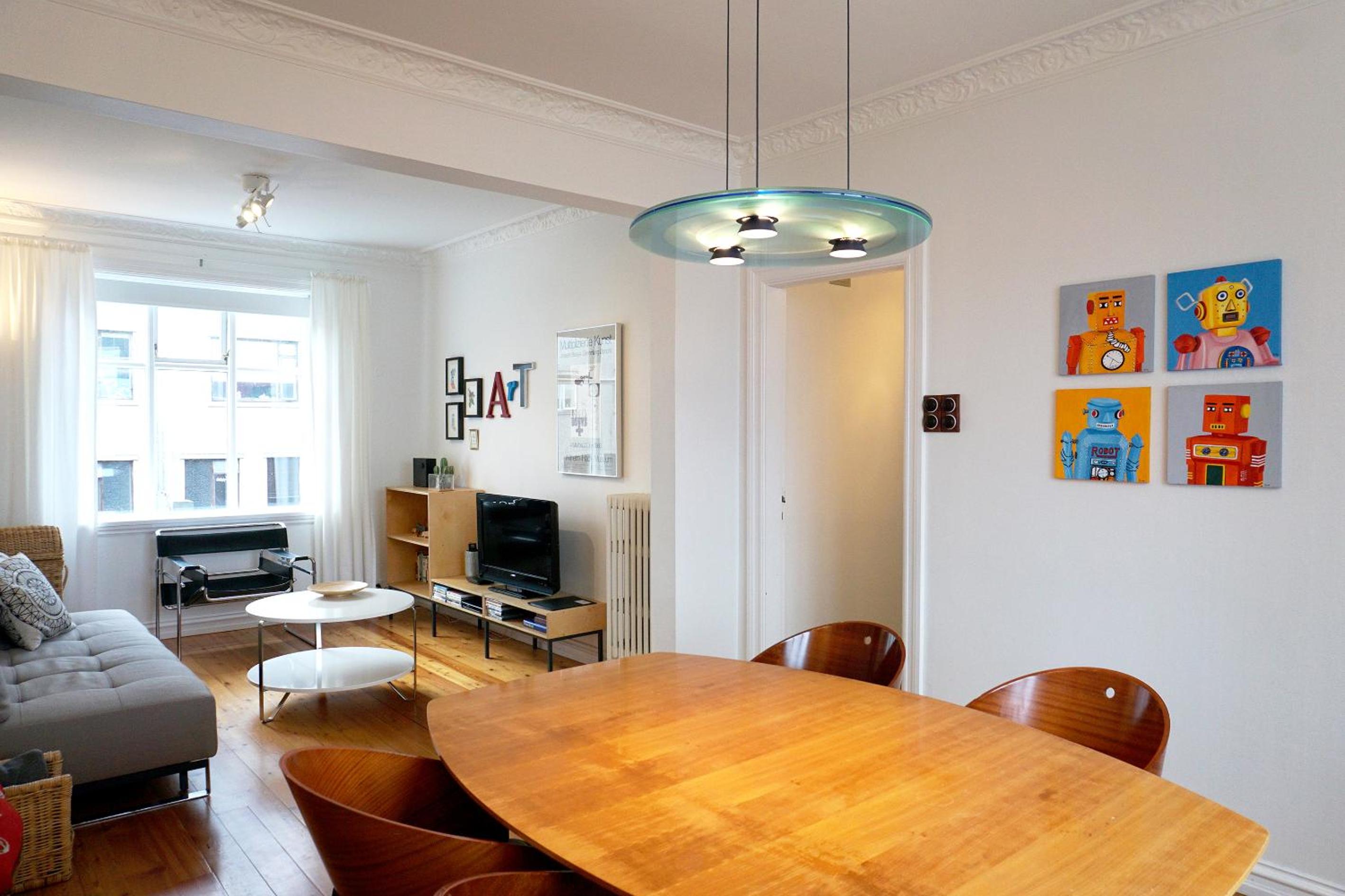 Large One-Bedroom Apartment (3 Adults) photo 1