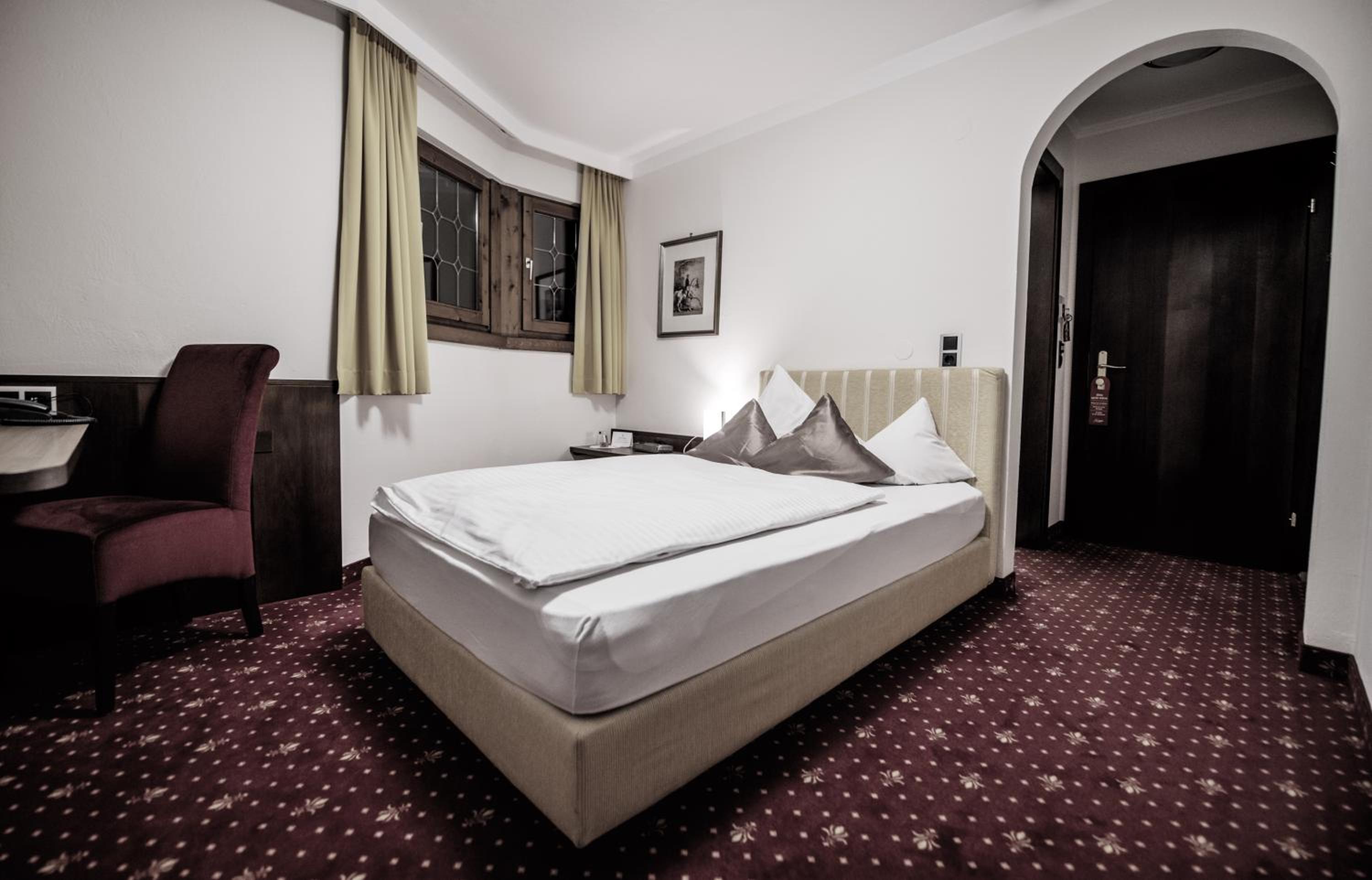 Comfort Single Room with Balcony