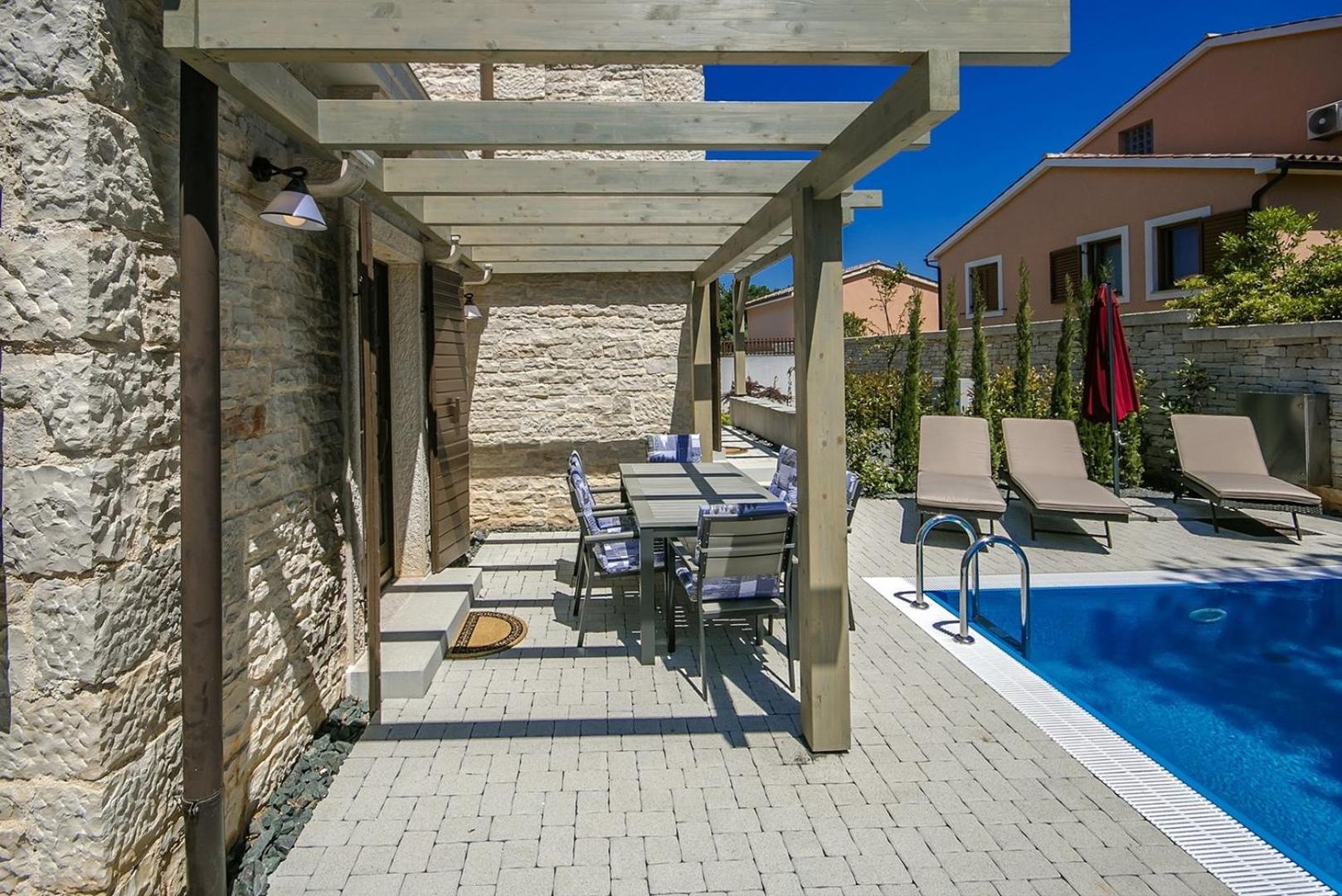 Villa with Private Pool photo 3