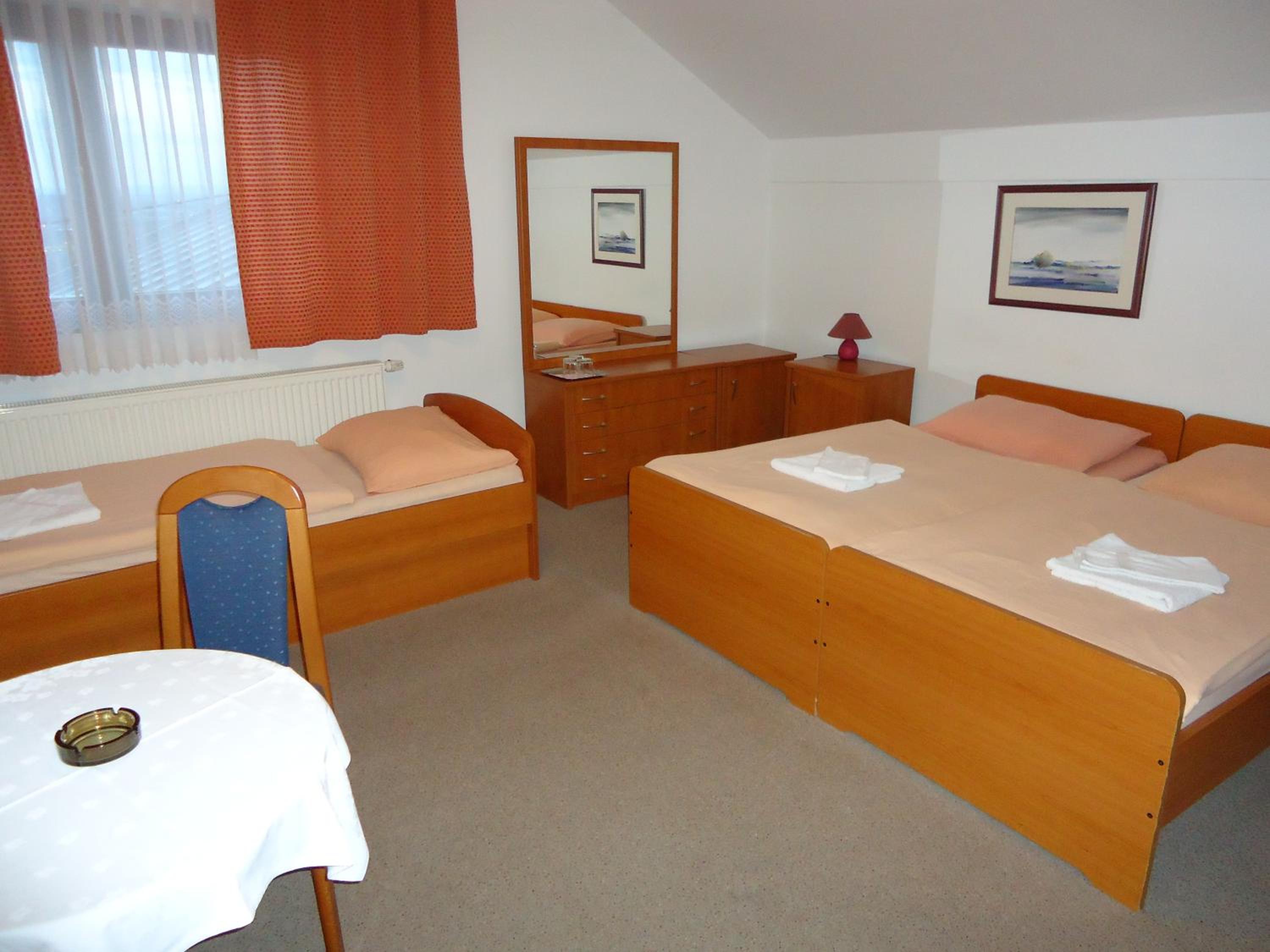 Triple Room photo 1