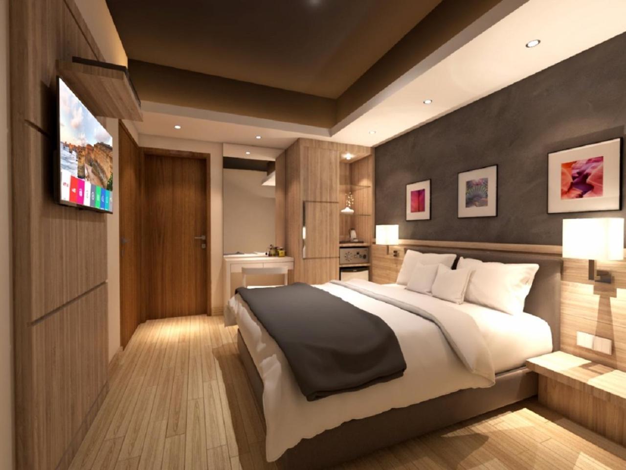 Deluxe Double Room photo 2