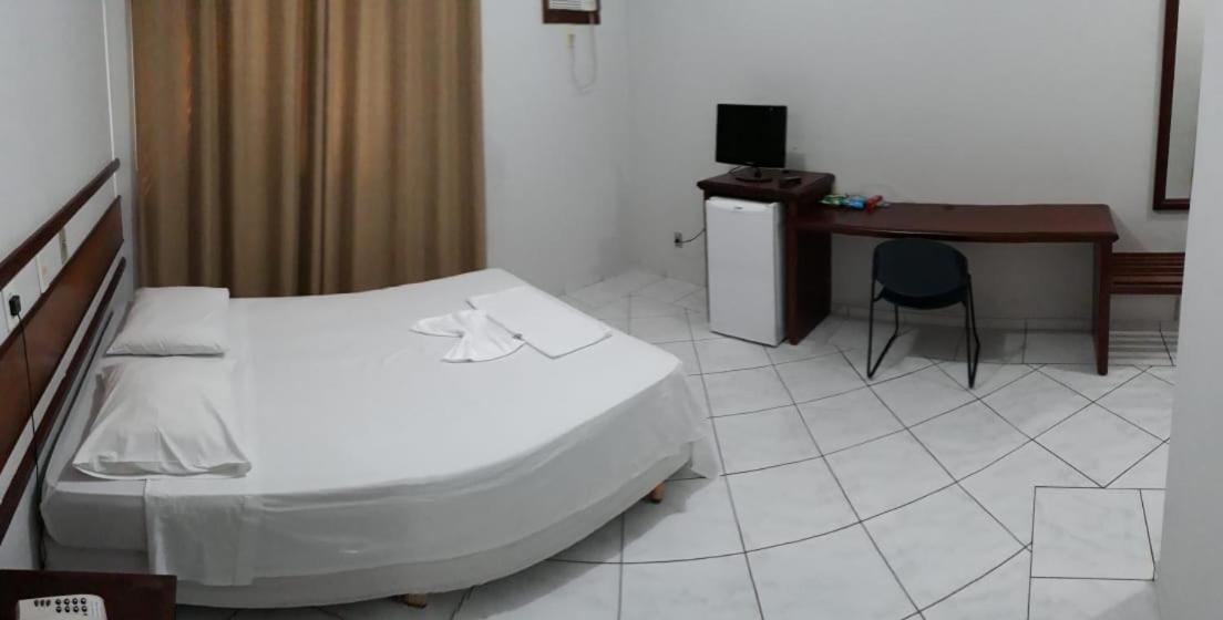 Large Double Room photo 3
