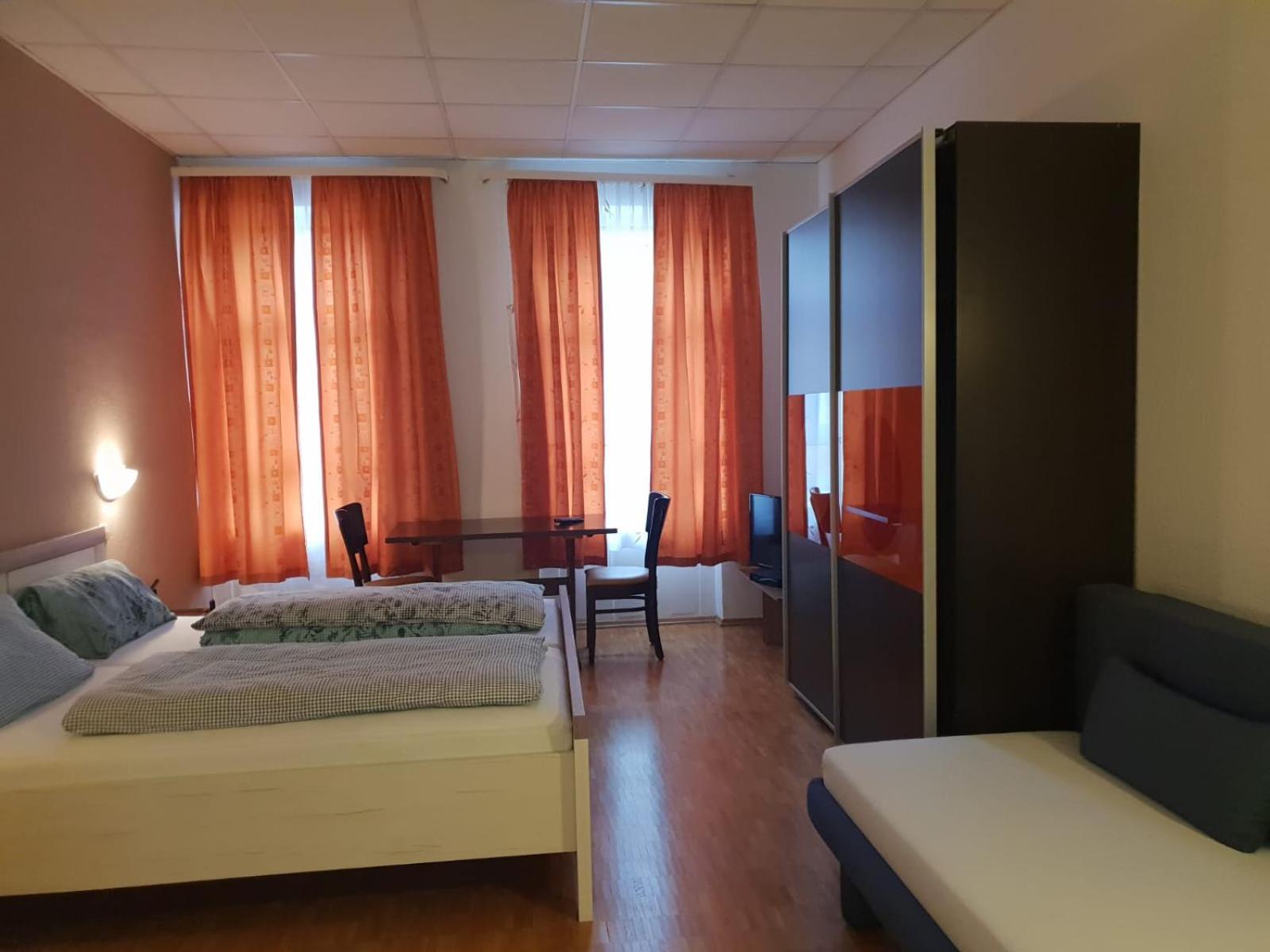 Double or Twin Room with Shower photo 2