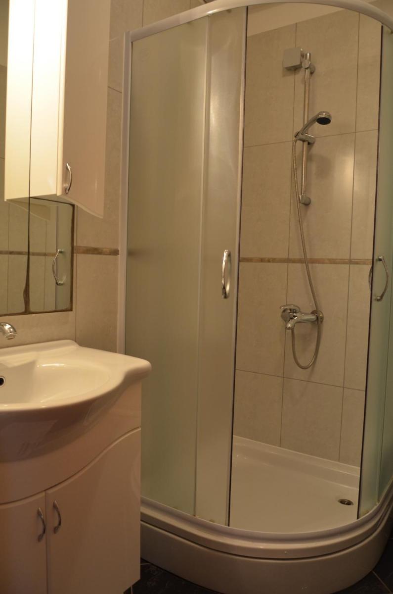 Three-Bedroom Apartment with Balcony and Sea View No.8 photo 3