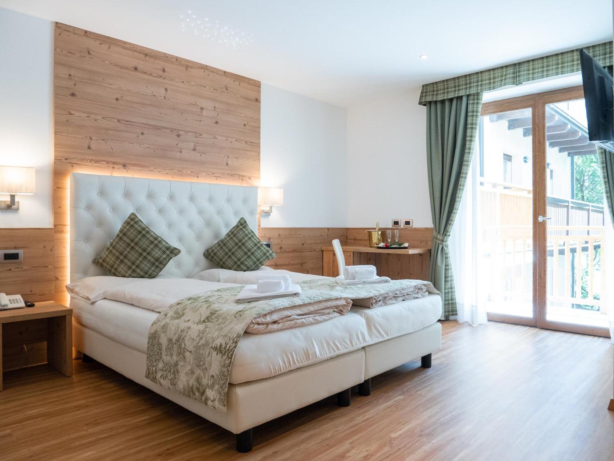 Superior Double Room photo 1