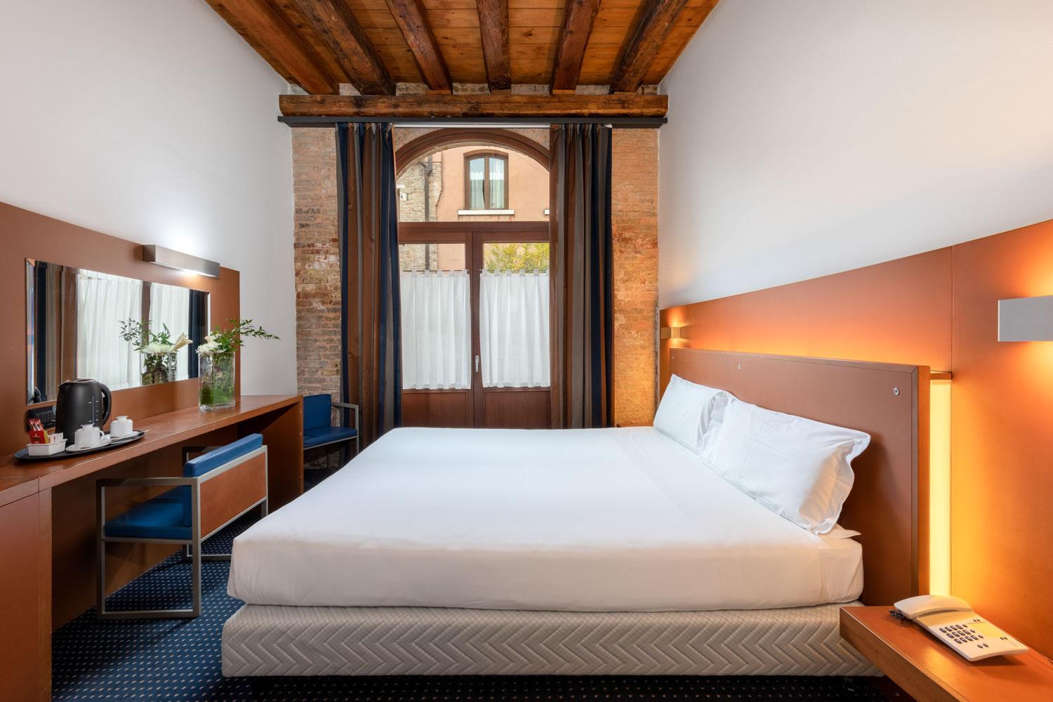Available room