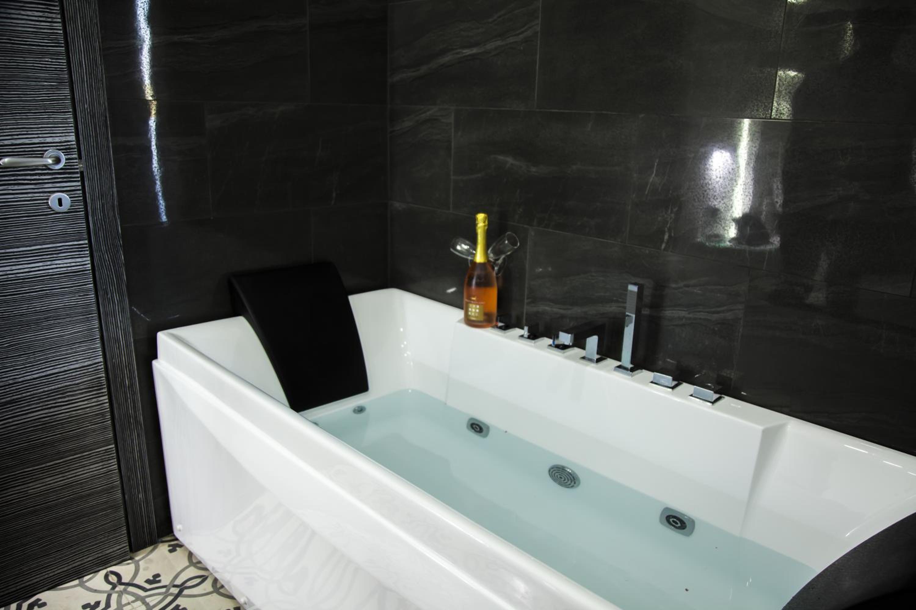 Junior Suite - Photo 6