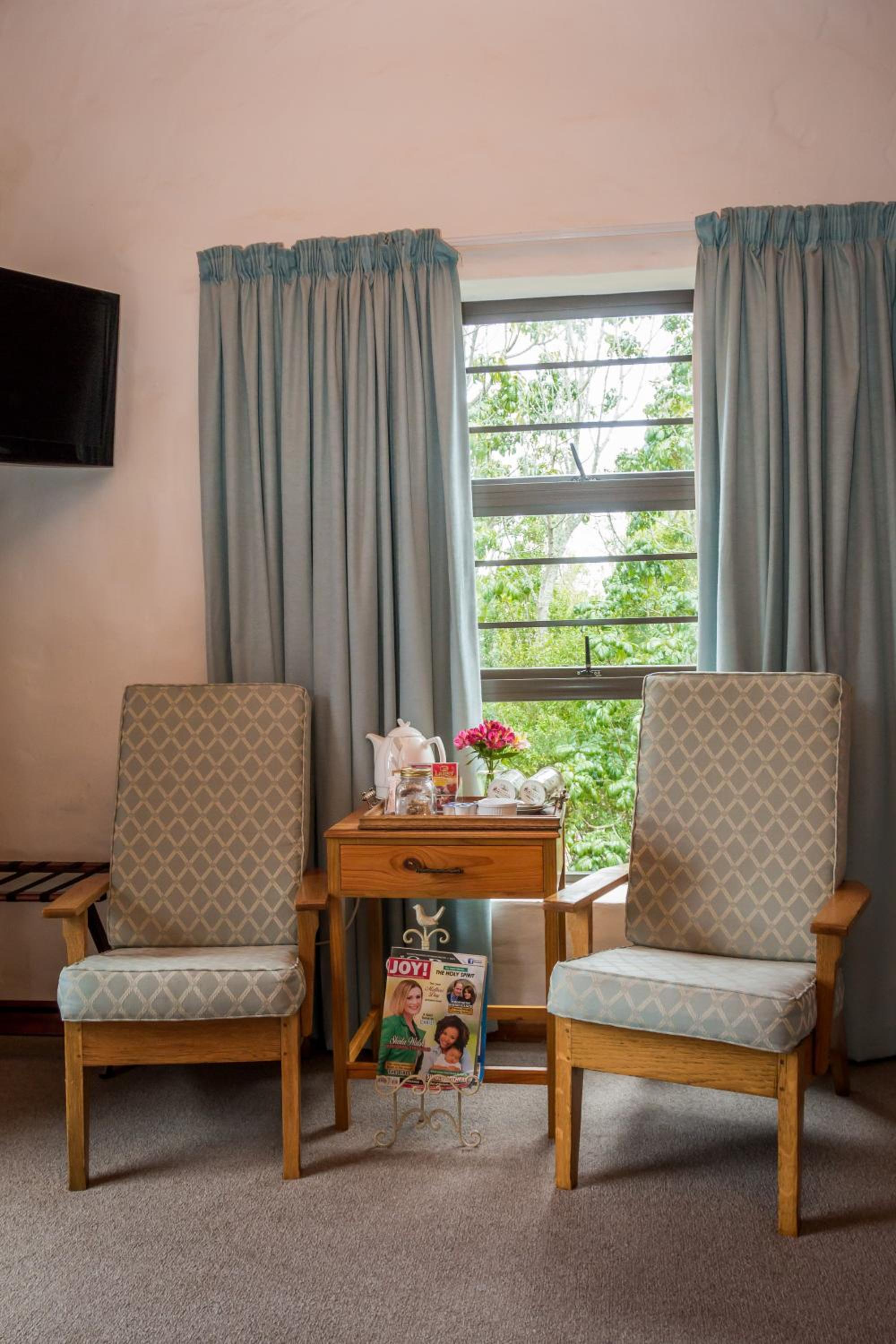 Standard Double Room photo 2