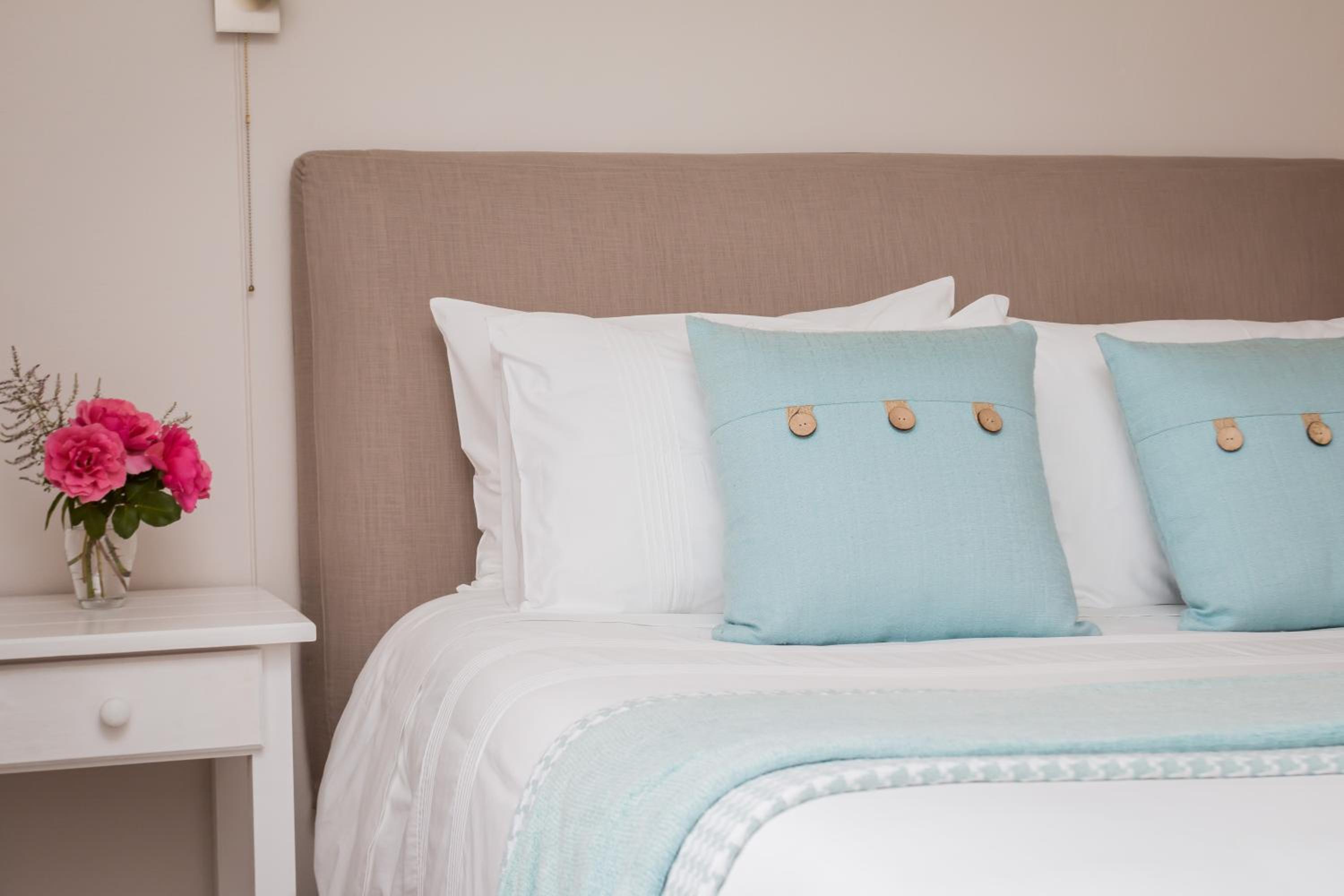Standard Queen Room photo 1