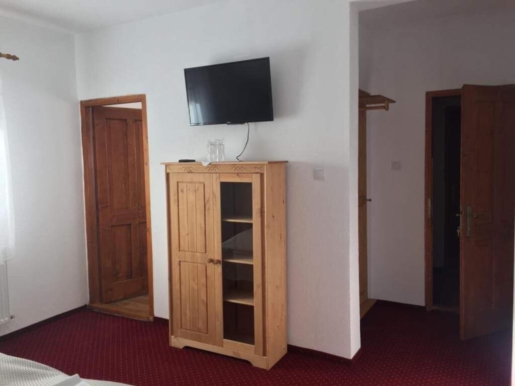 Double Room - Photo 19