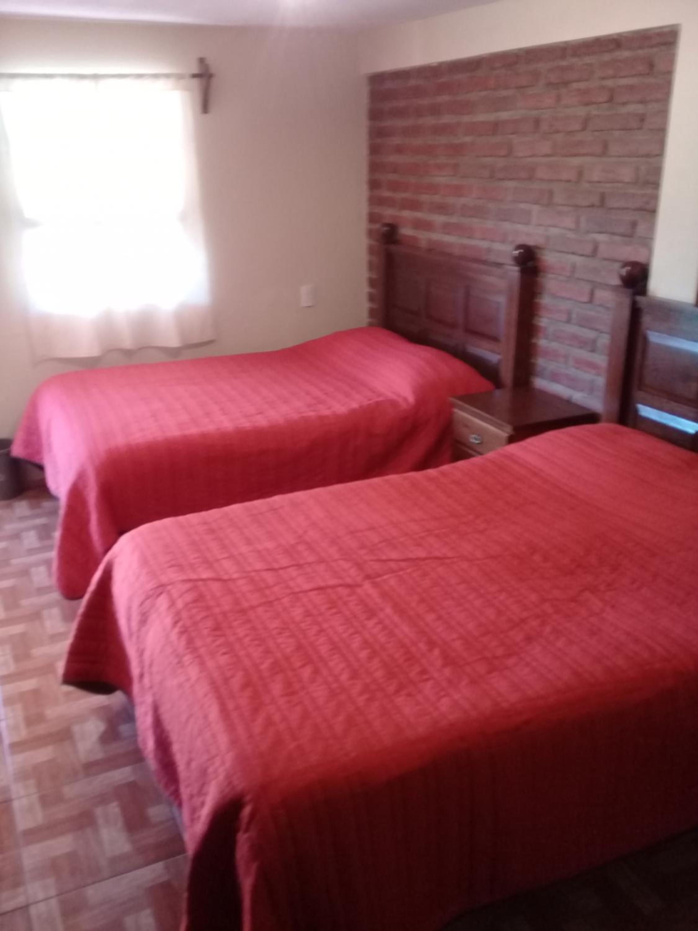 Twin Room with Bathroom - Photo 11
