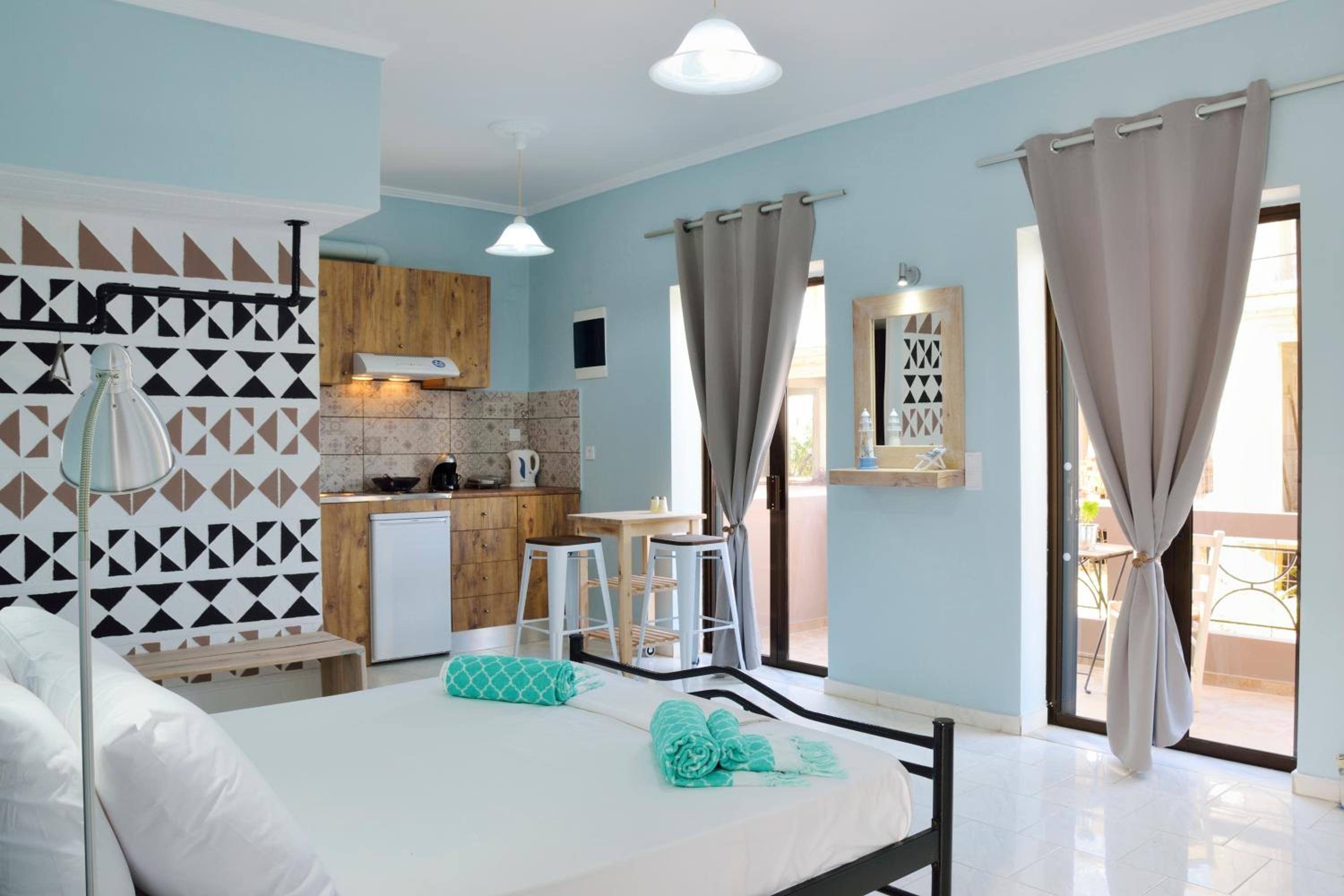 Apartment with Balcony