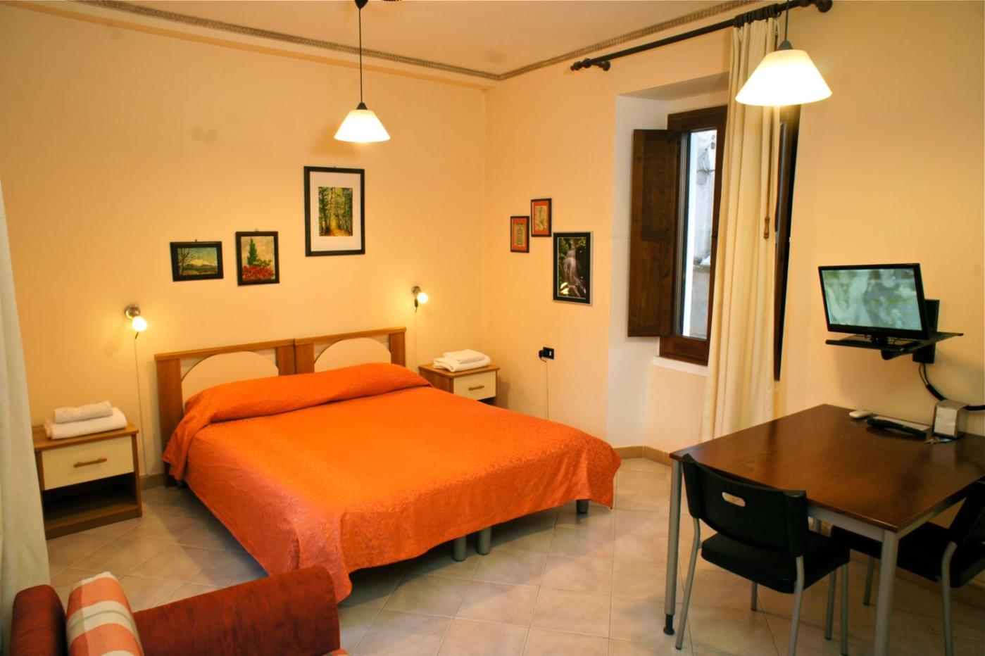 Standard Double Room photo 1