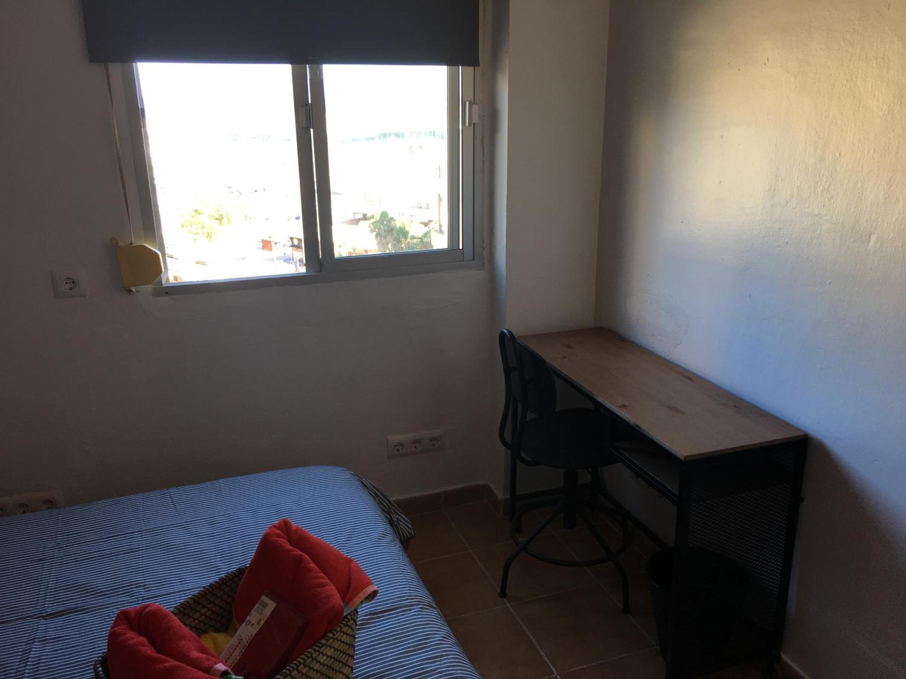 Double Room - Photo 12