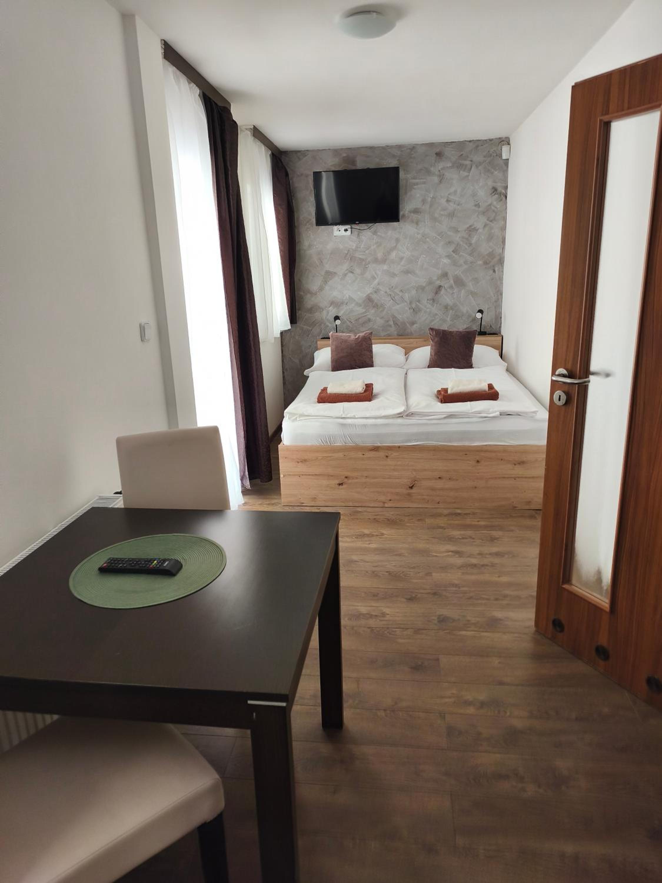 Triple Room photo 2