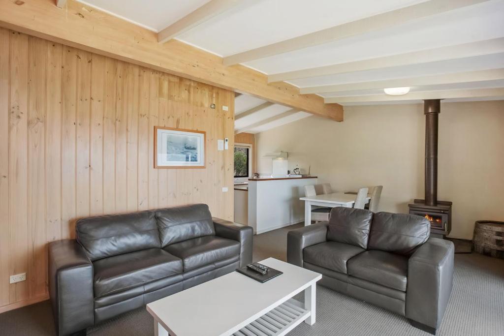 Two-Bedroom Villa with Spa Bath	 photo 3
