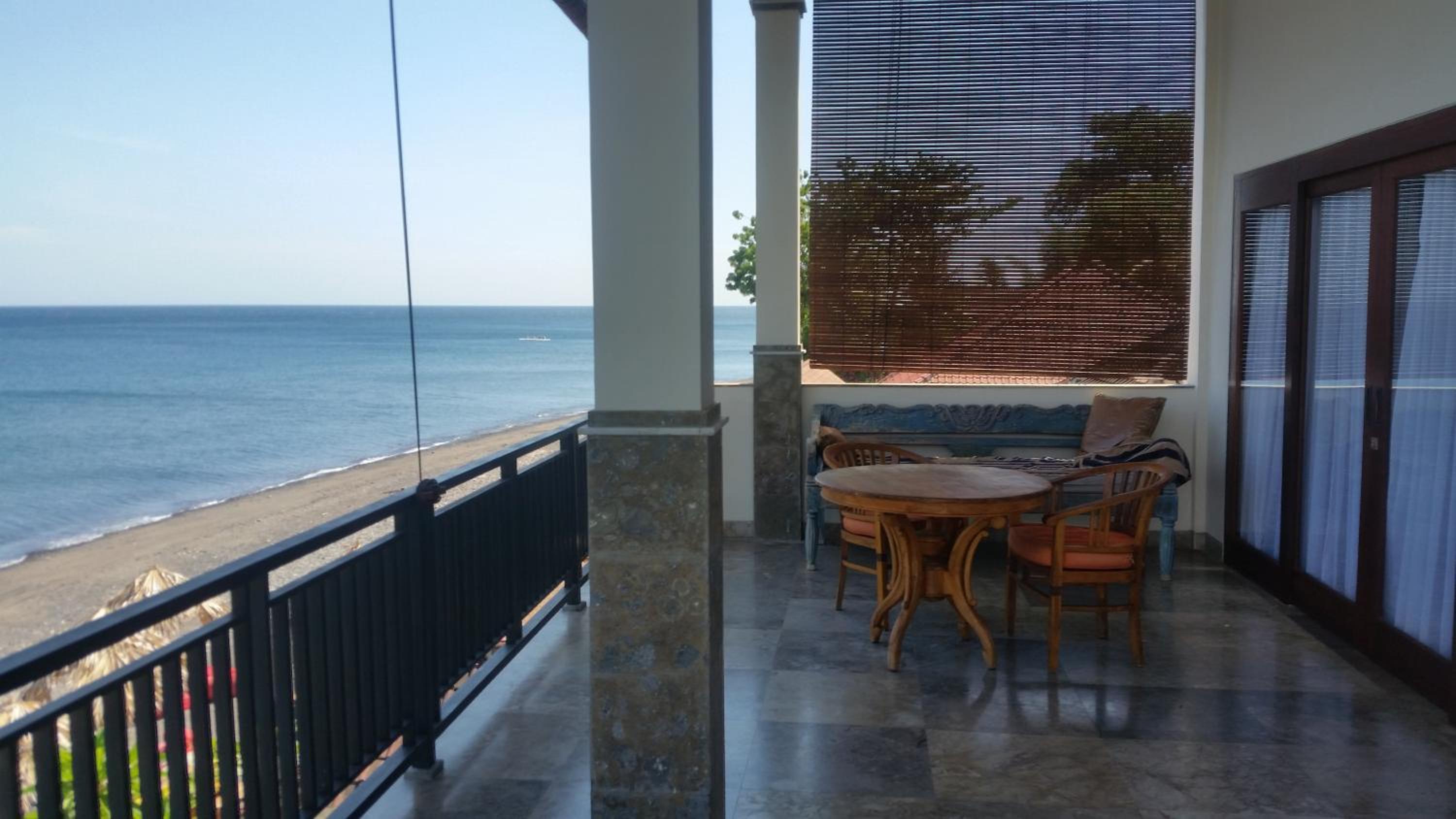 Deluxe Double Room with Balcony and Sea View - Photo 10
