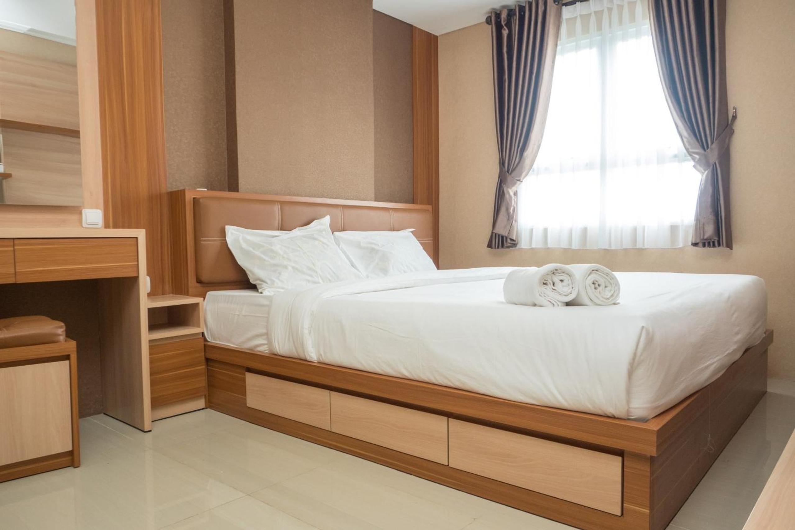 Three-Bedroom Apartment - Photo 1