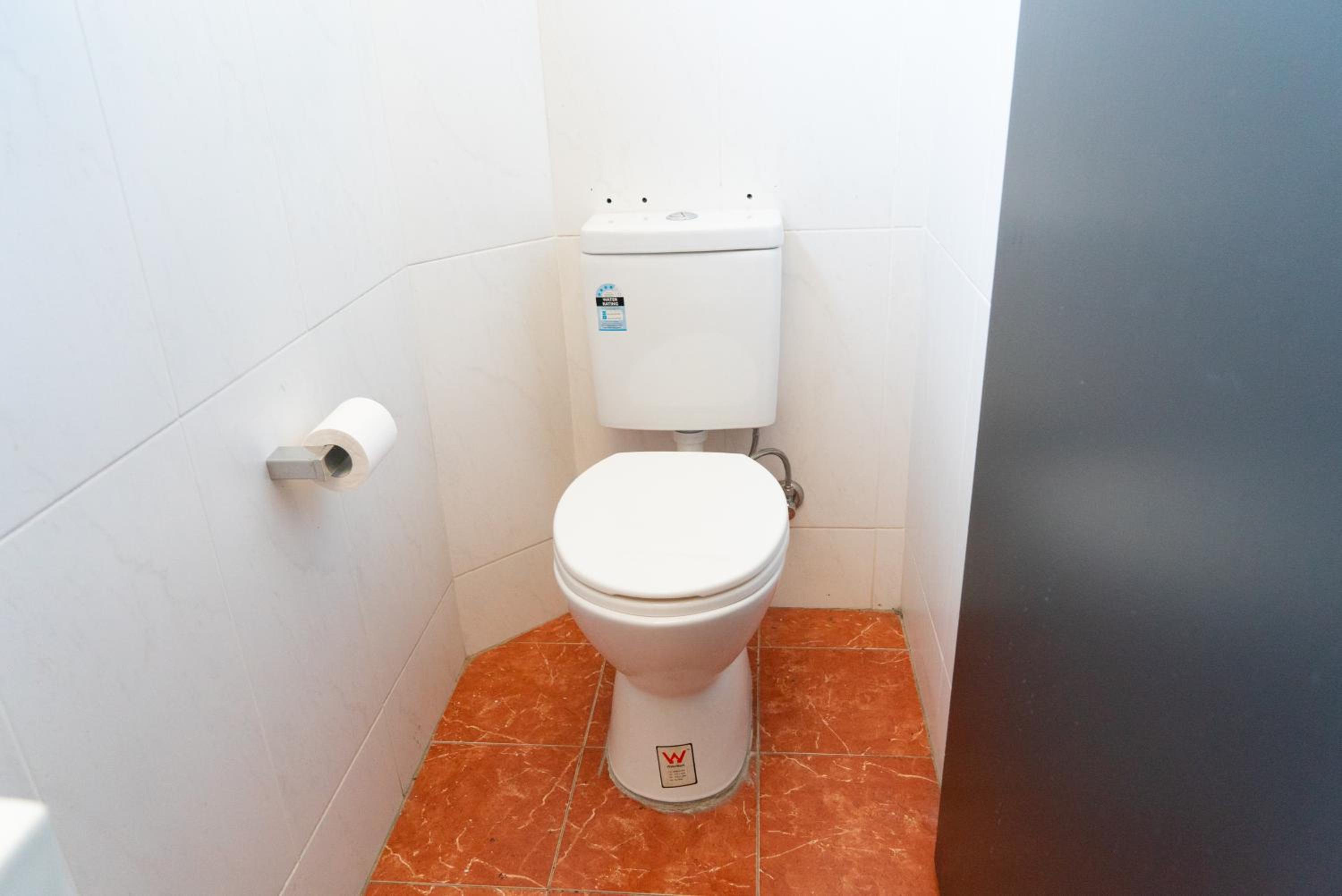 Double Room (Shared Bathroom) photo 3