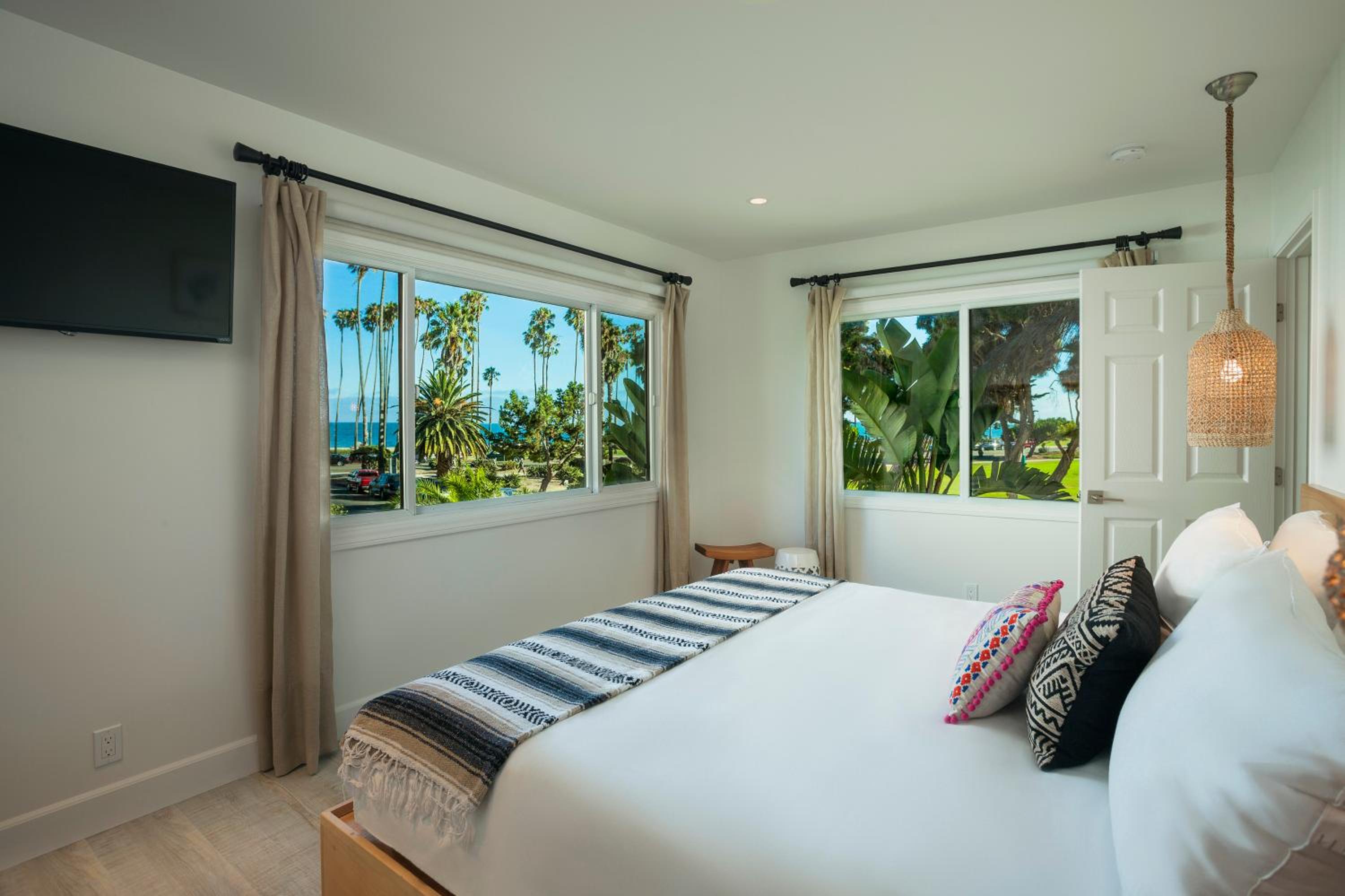 King Room with Sea View, Upstairs photo 1