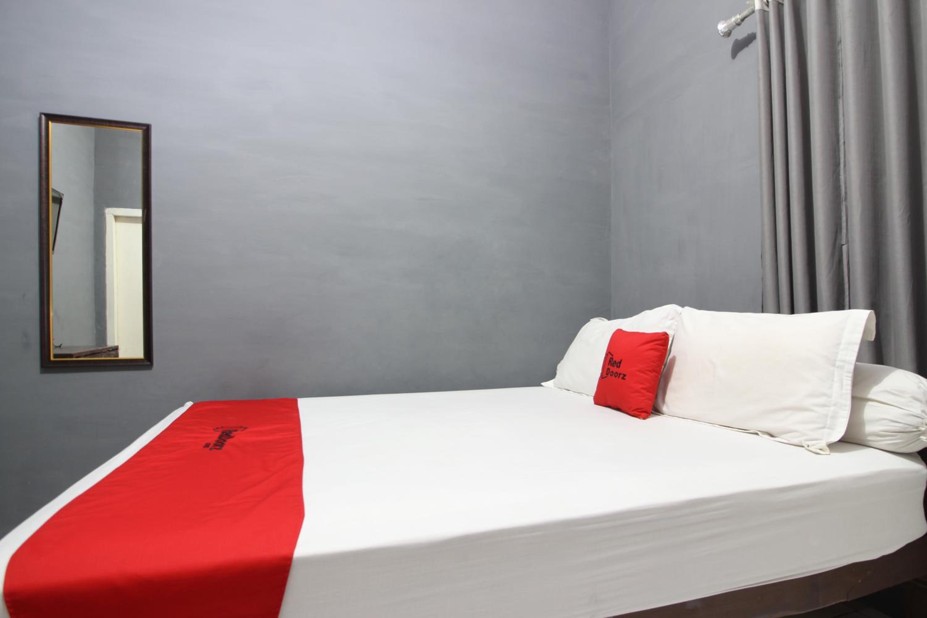 Standard Double Room - Photo 5