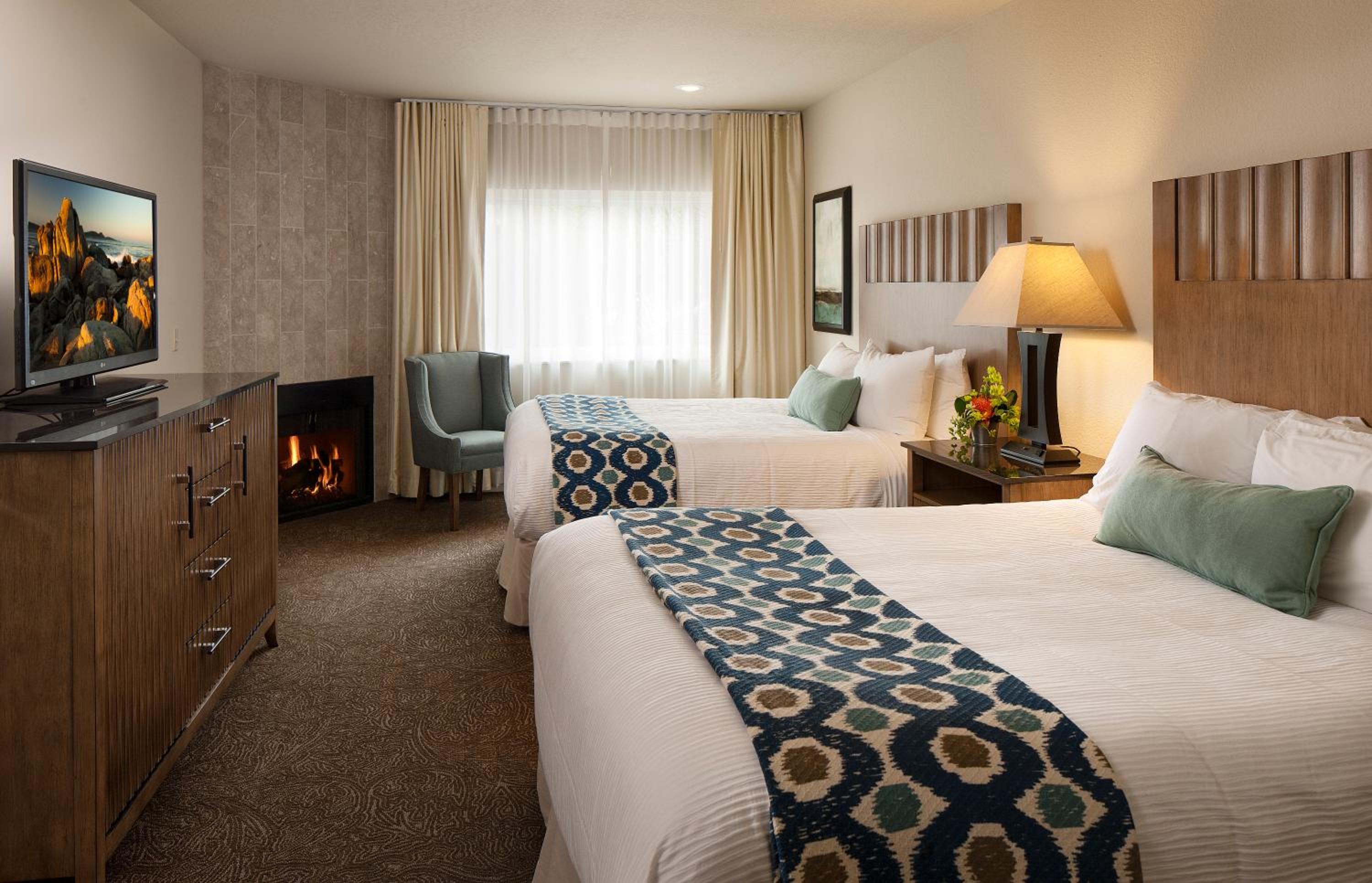 Traditional Queen Room with Two Queen Beds