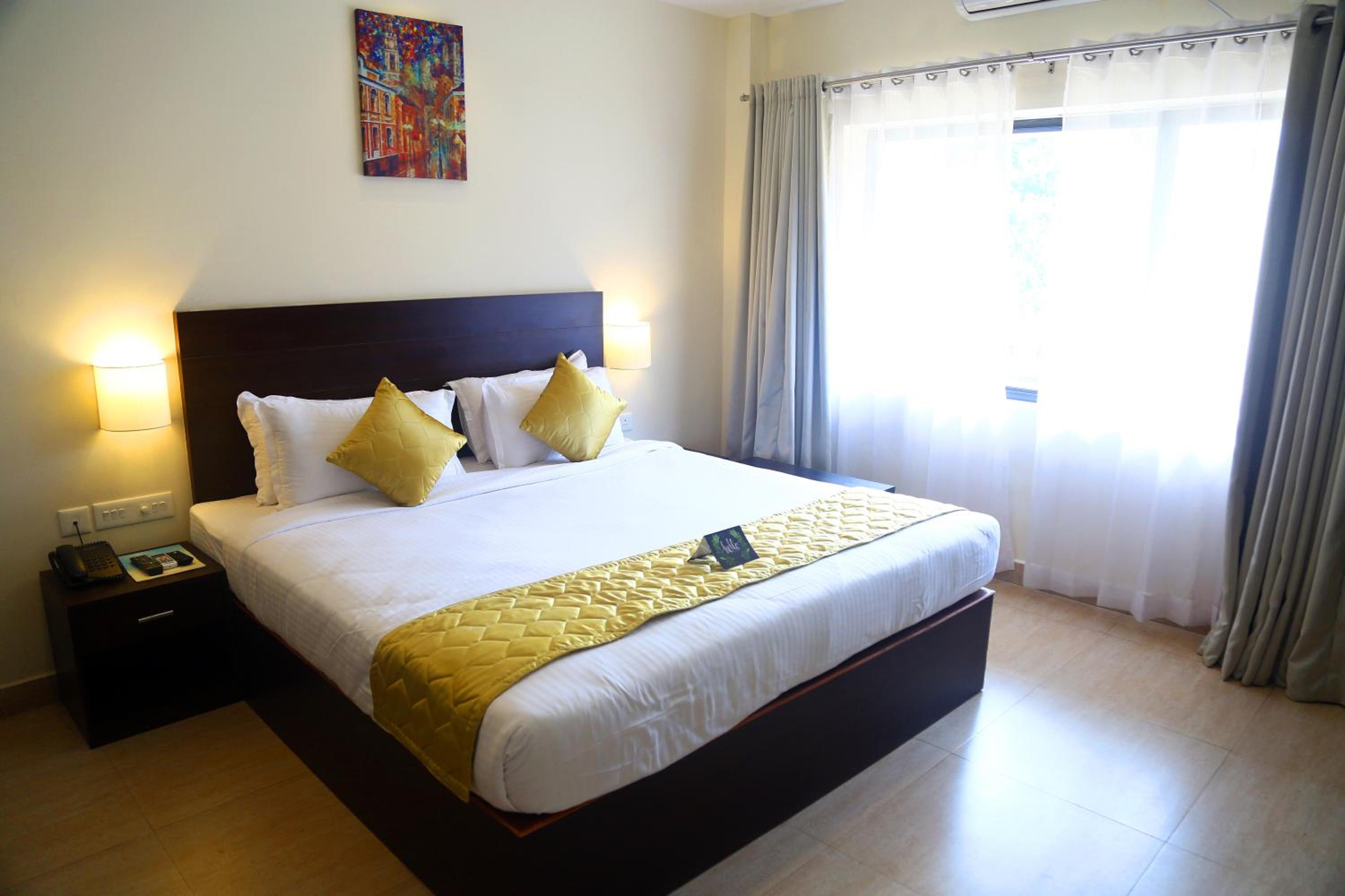 Deluxe Double Room - Photo 8