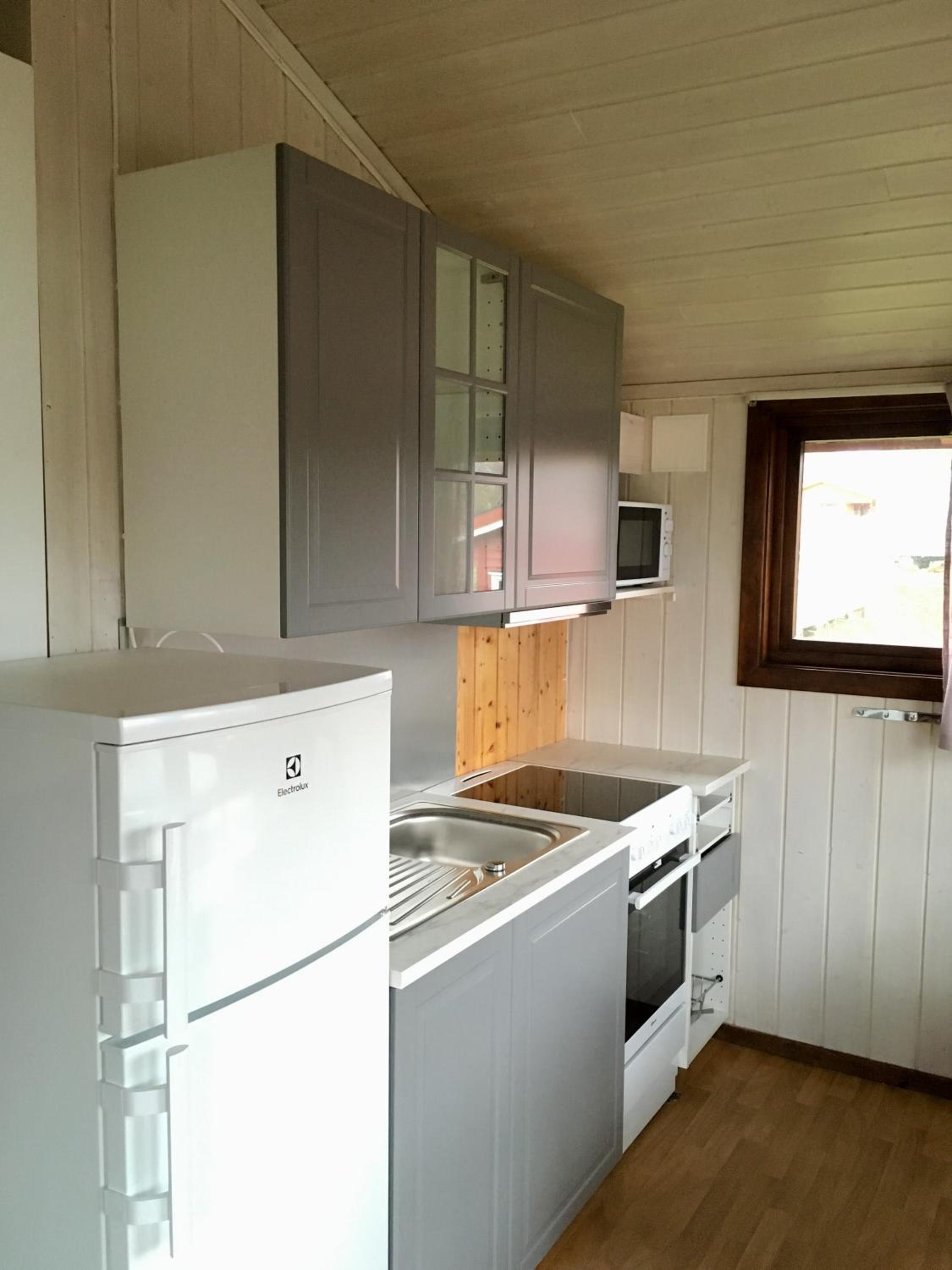Two-Bedroom Cottage photo 3