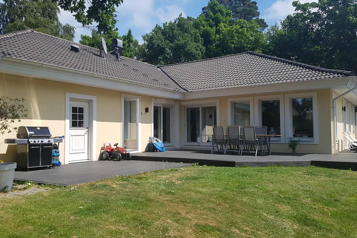 Villa with Private Pool photo 2