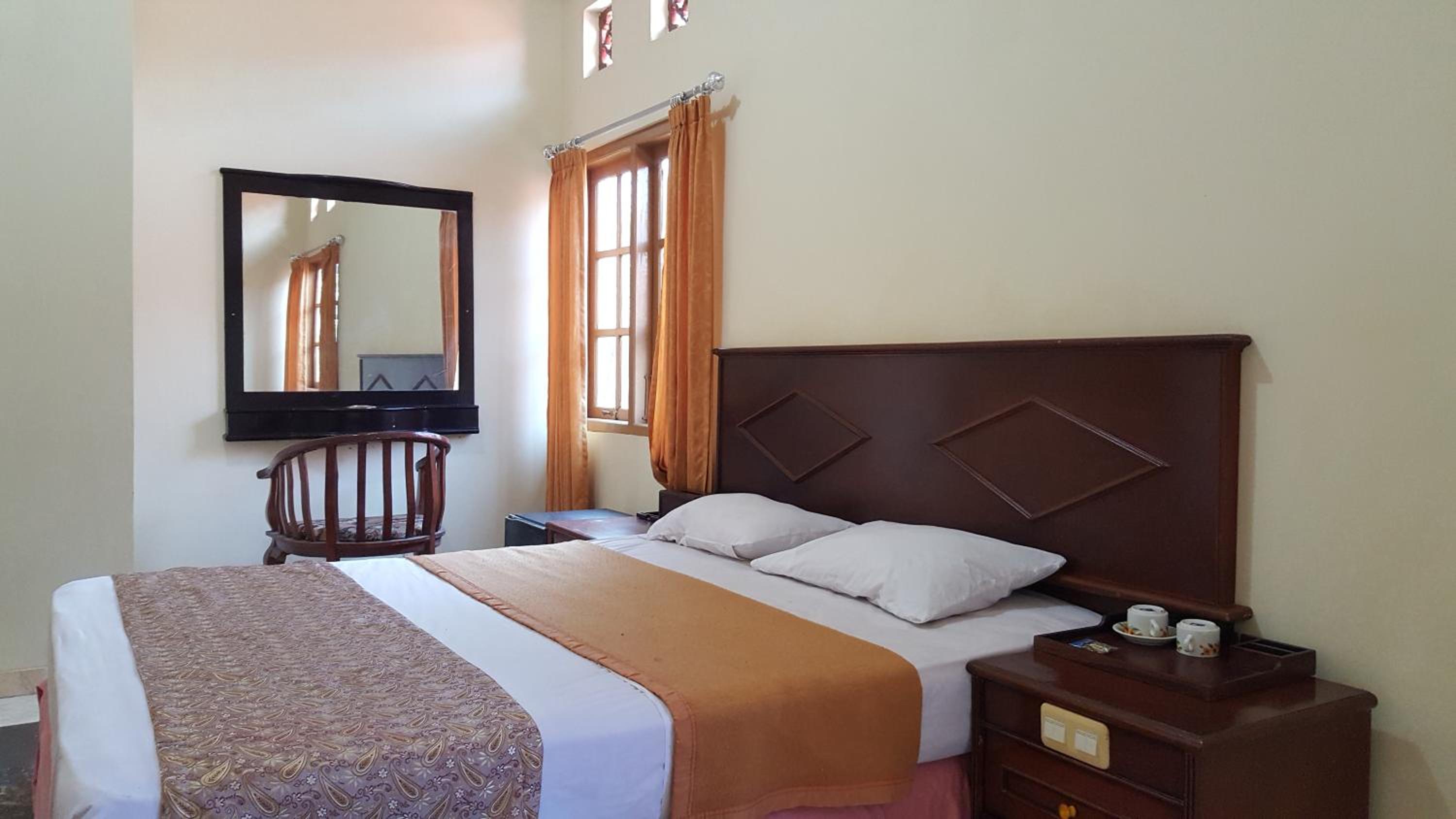 Deluxe King Room photo 3