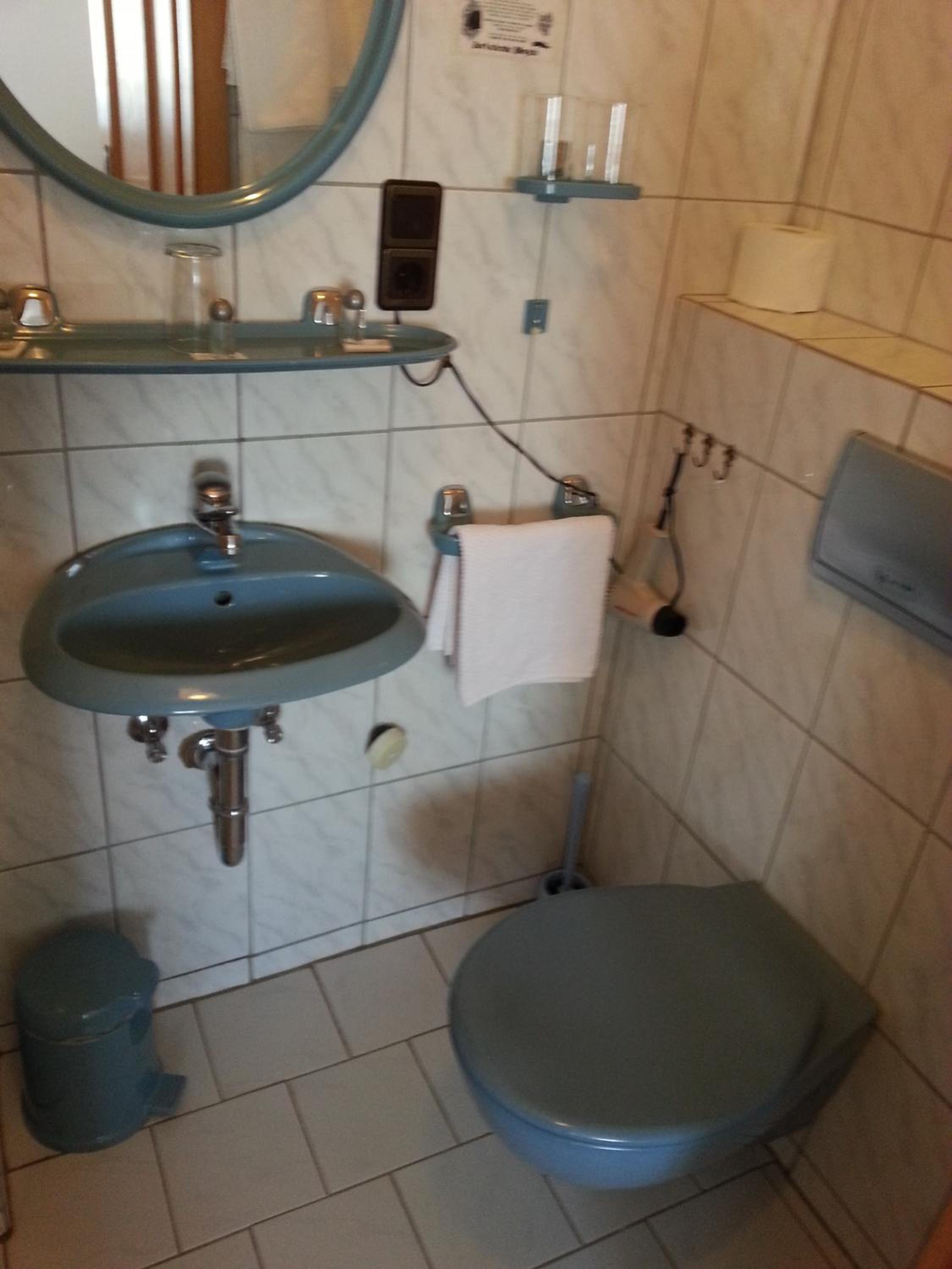 Single Room photo 2