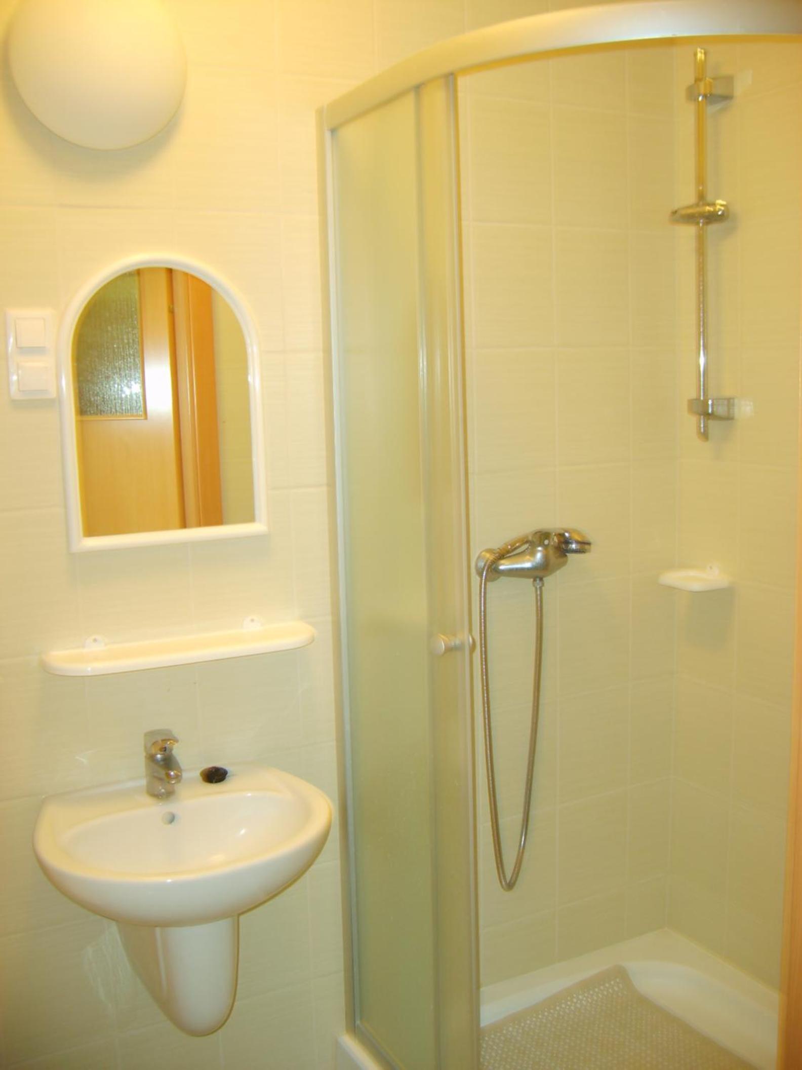 Standard Twin Room photo 2