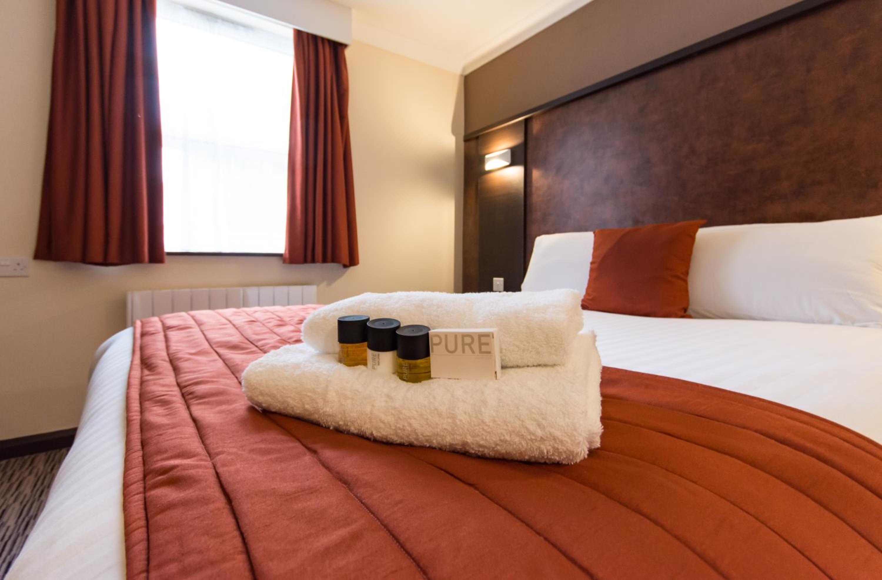 Double Room - Photo 6