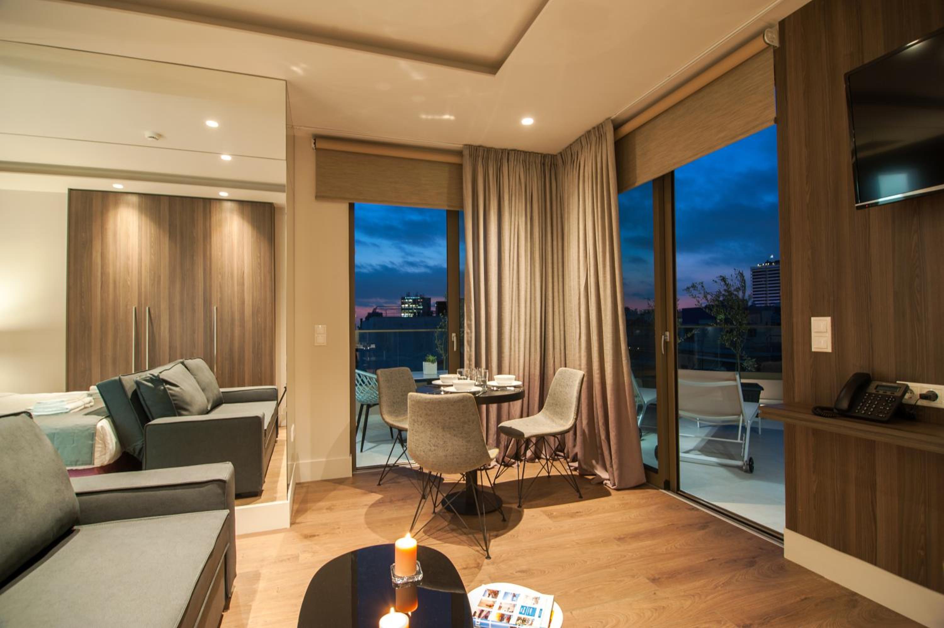 Executive Suite photo 1