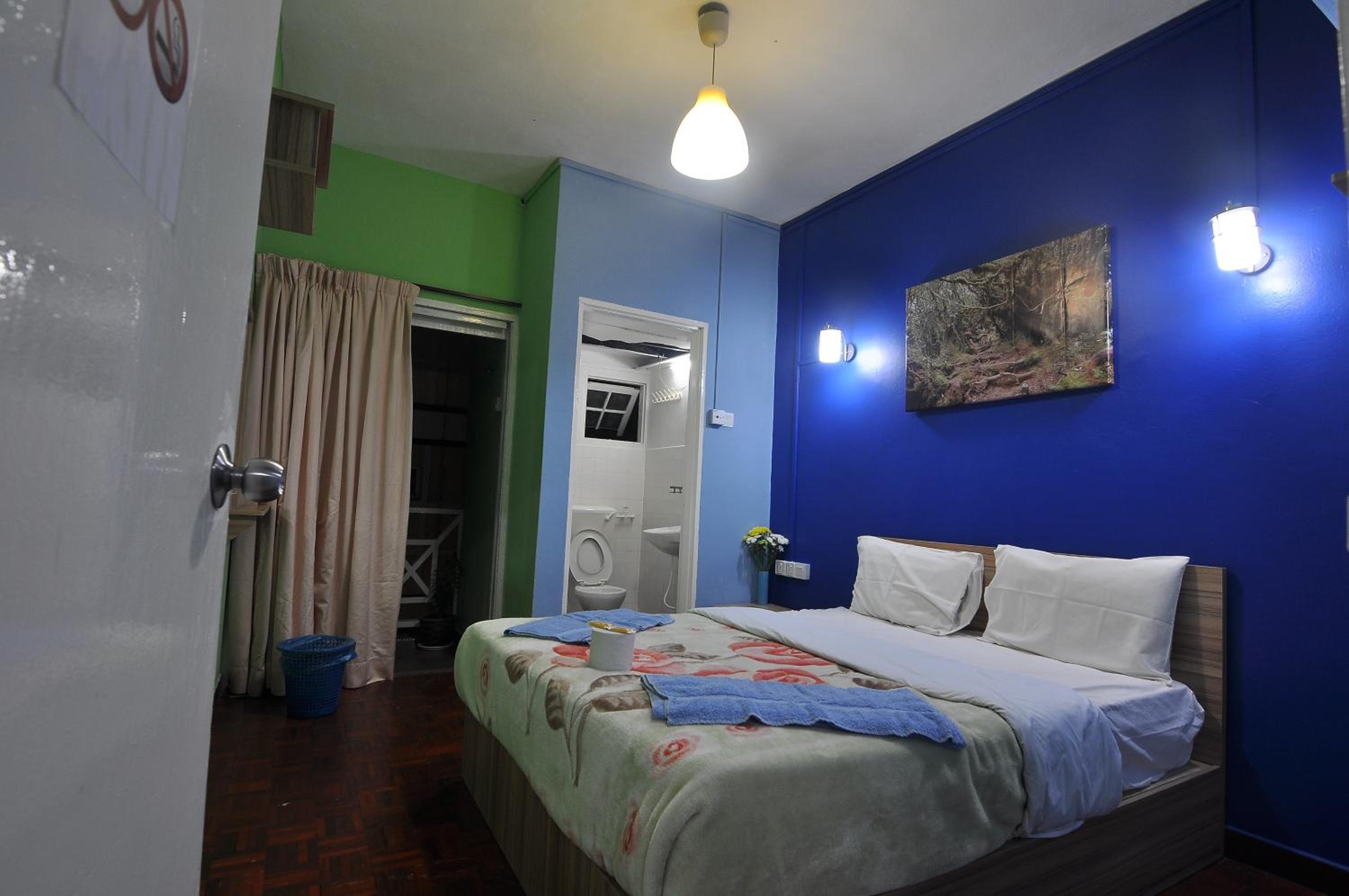 Double Room with Private Bathroom photo 3