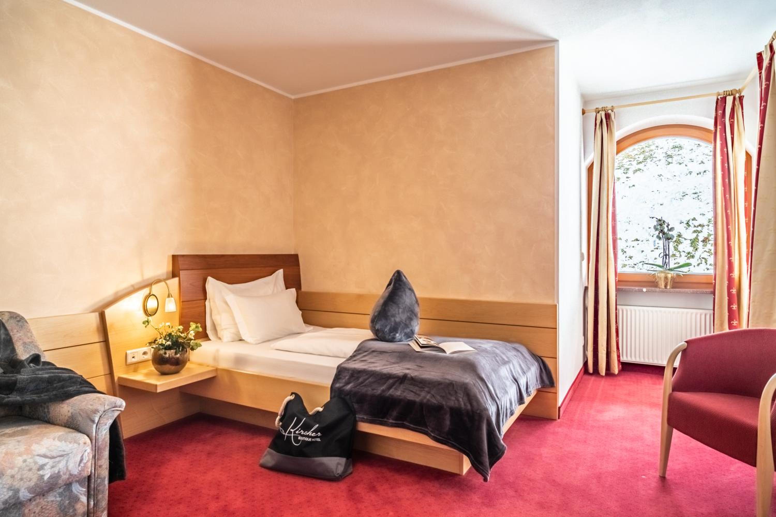 Single Room with Balcony photo 3