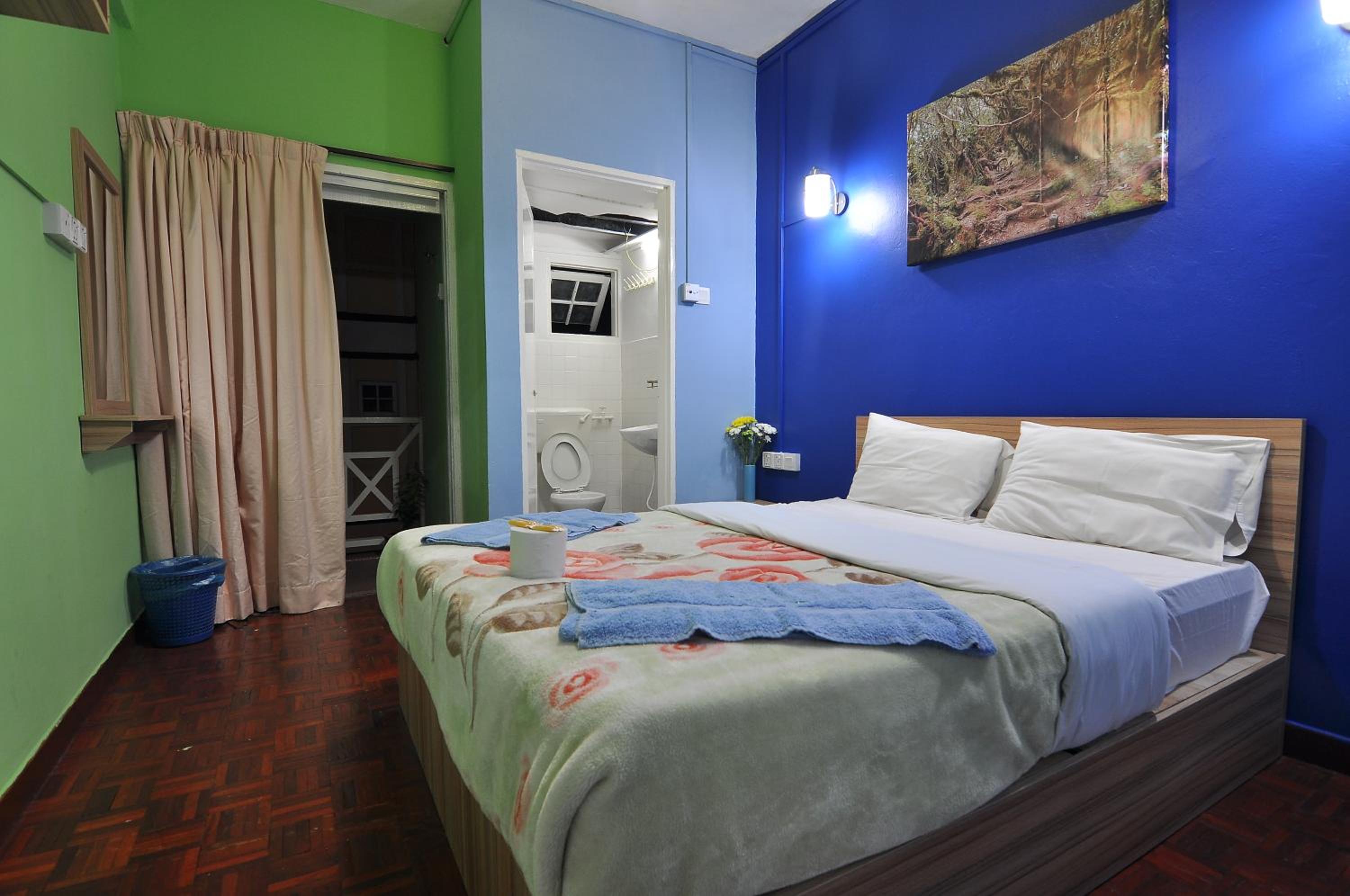 Double Room with Private Bathroom photo 1