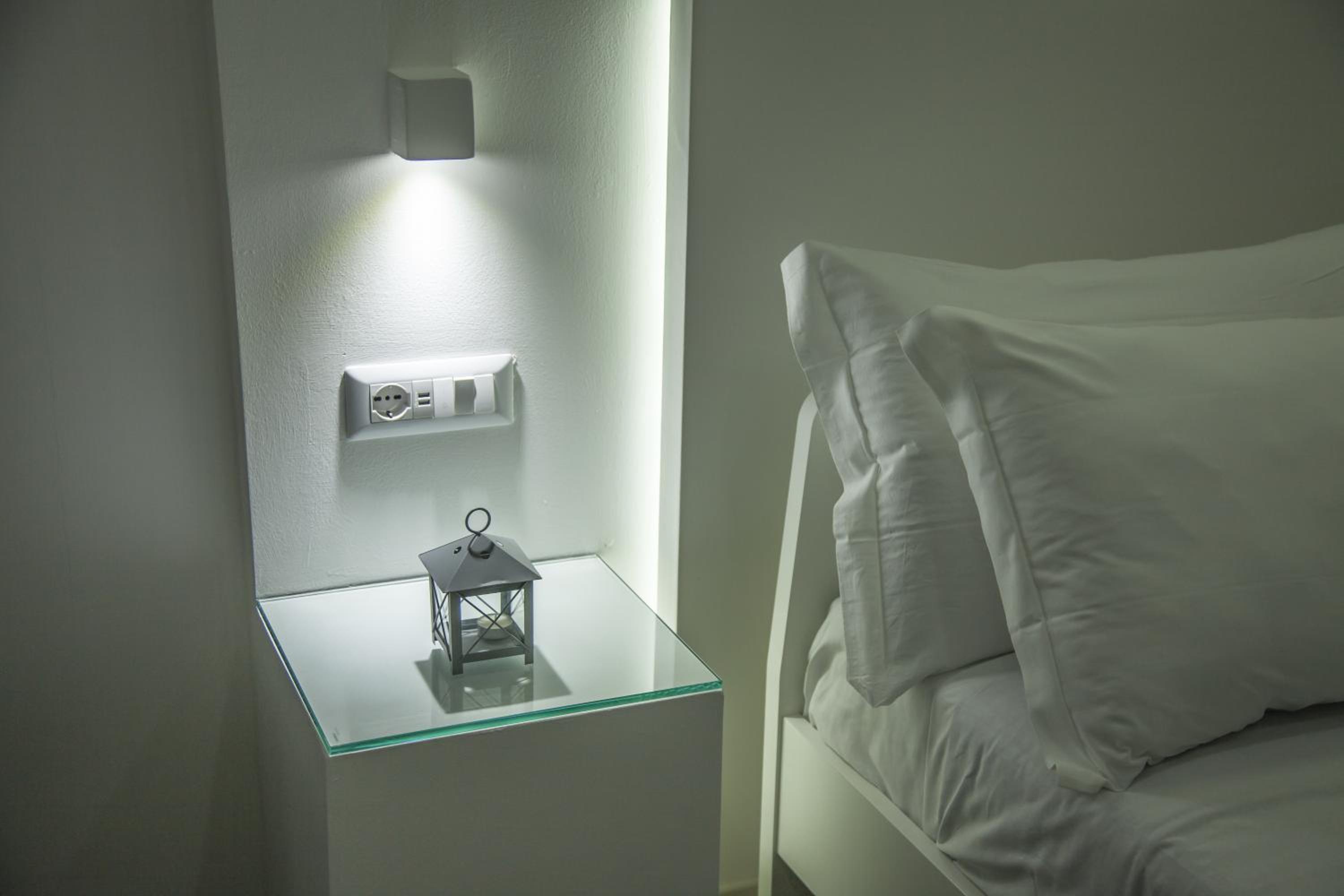 Deluxe King Room photo 3