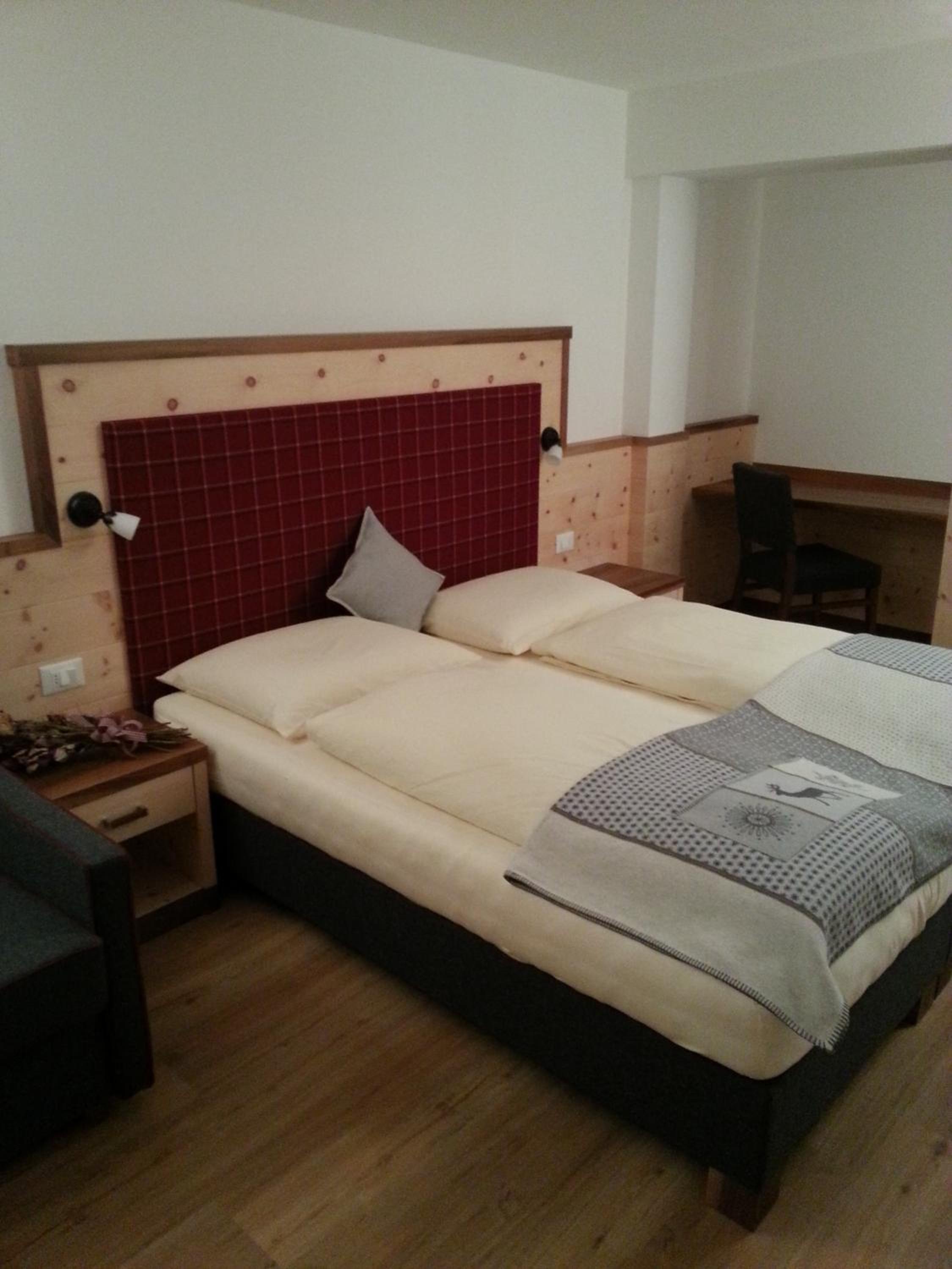 Comfort Triple Room with Balcony photo 2