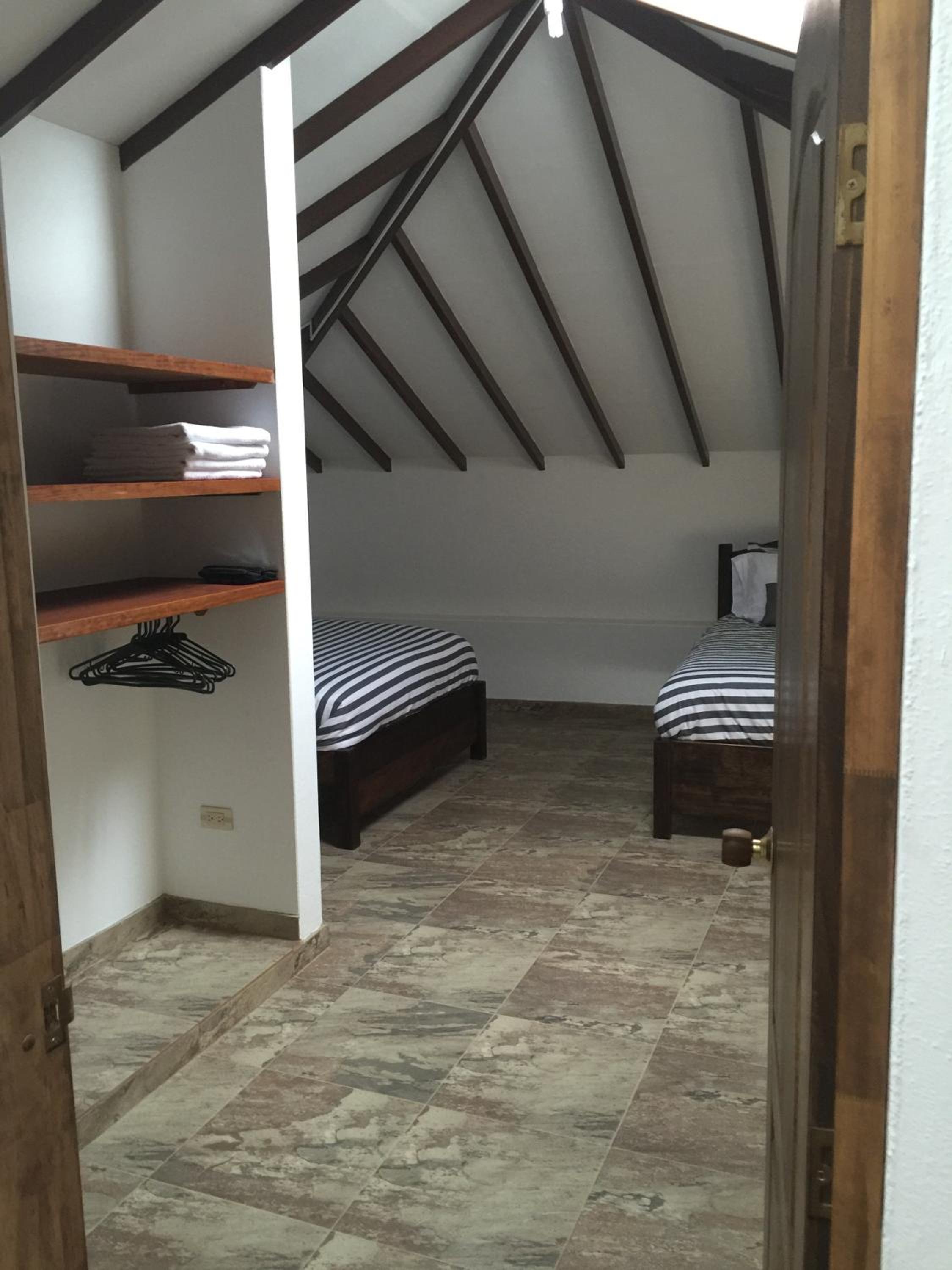 Family Room with Private Bathroom photo 1