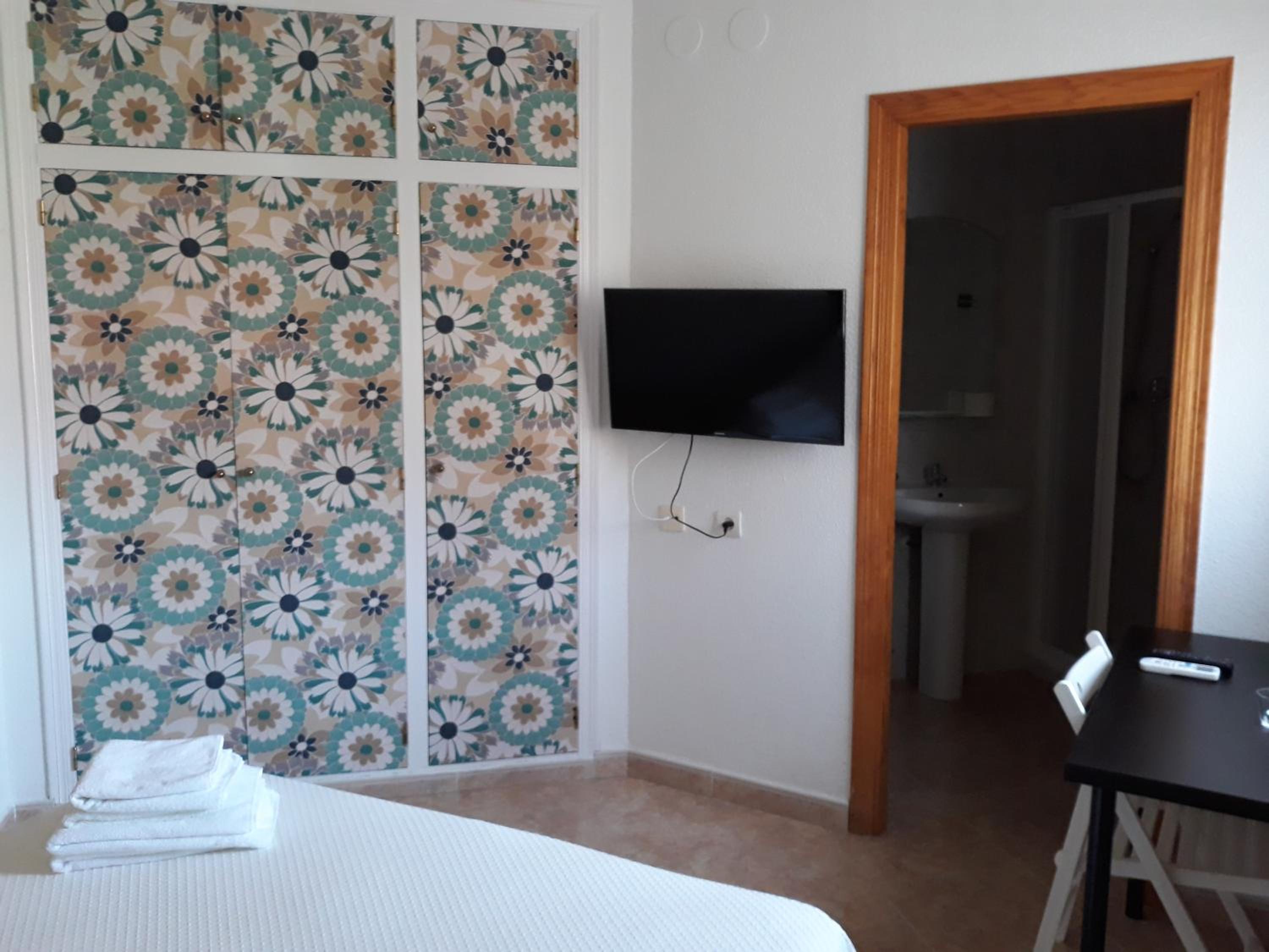 Standard Double Room photo 3