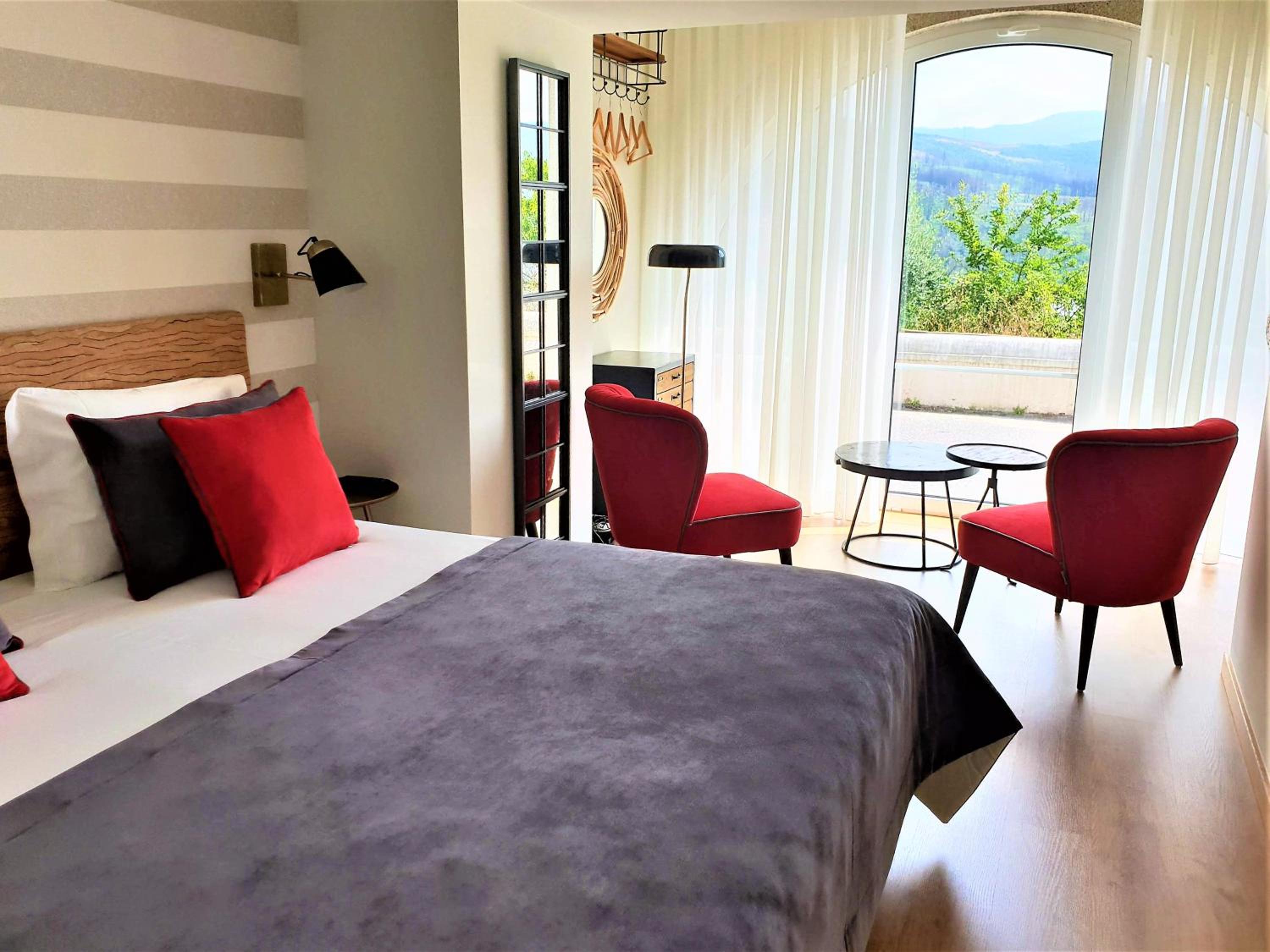 Standard Double Room - Photo 7