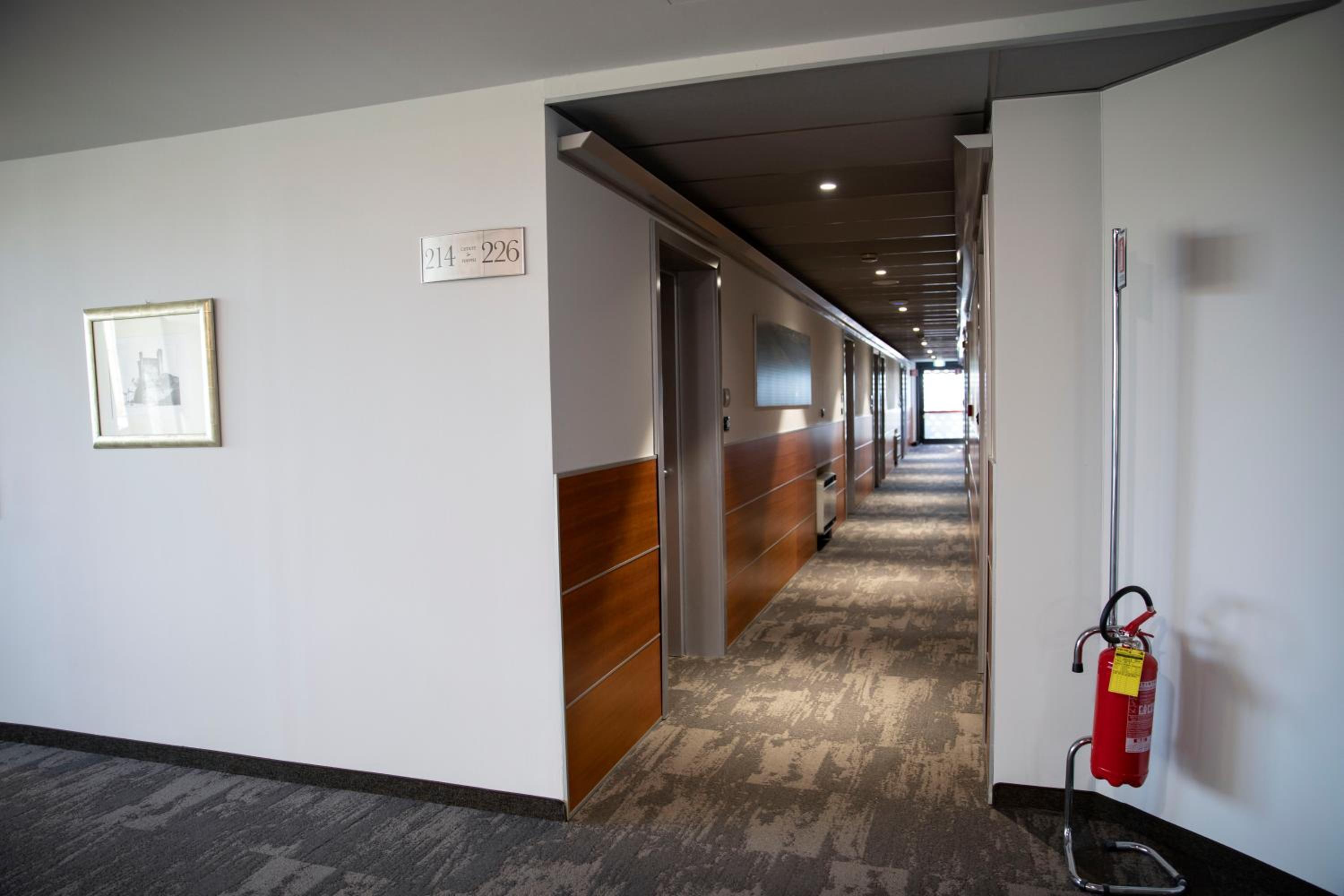 Twin Room - Photo 2
