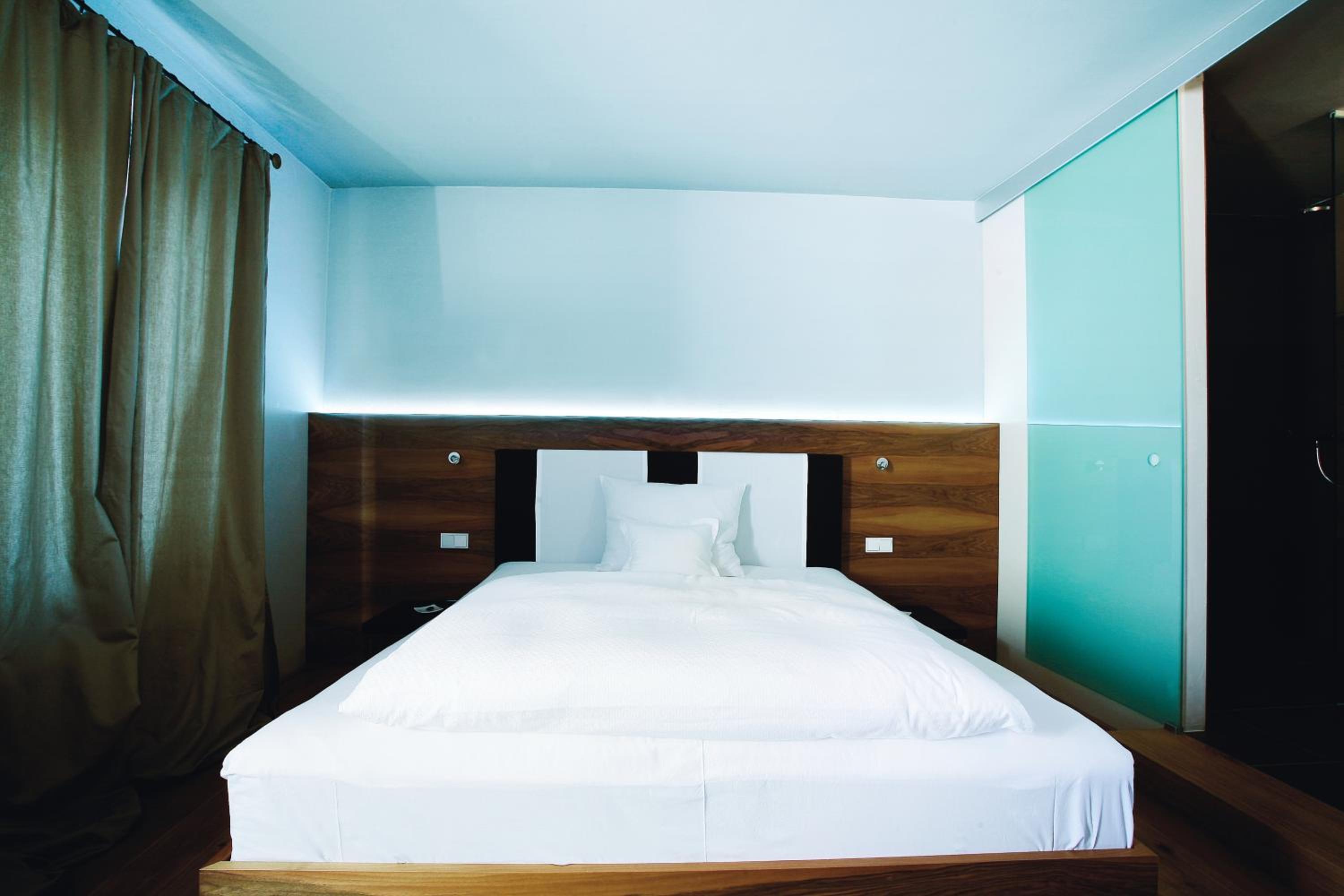 Double Room - Photo 3