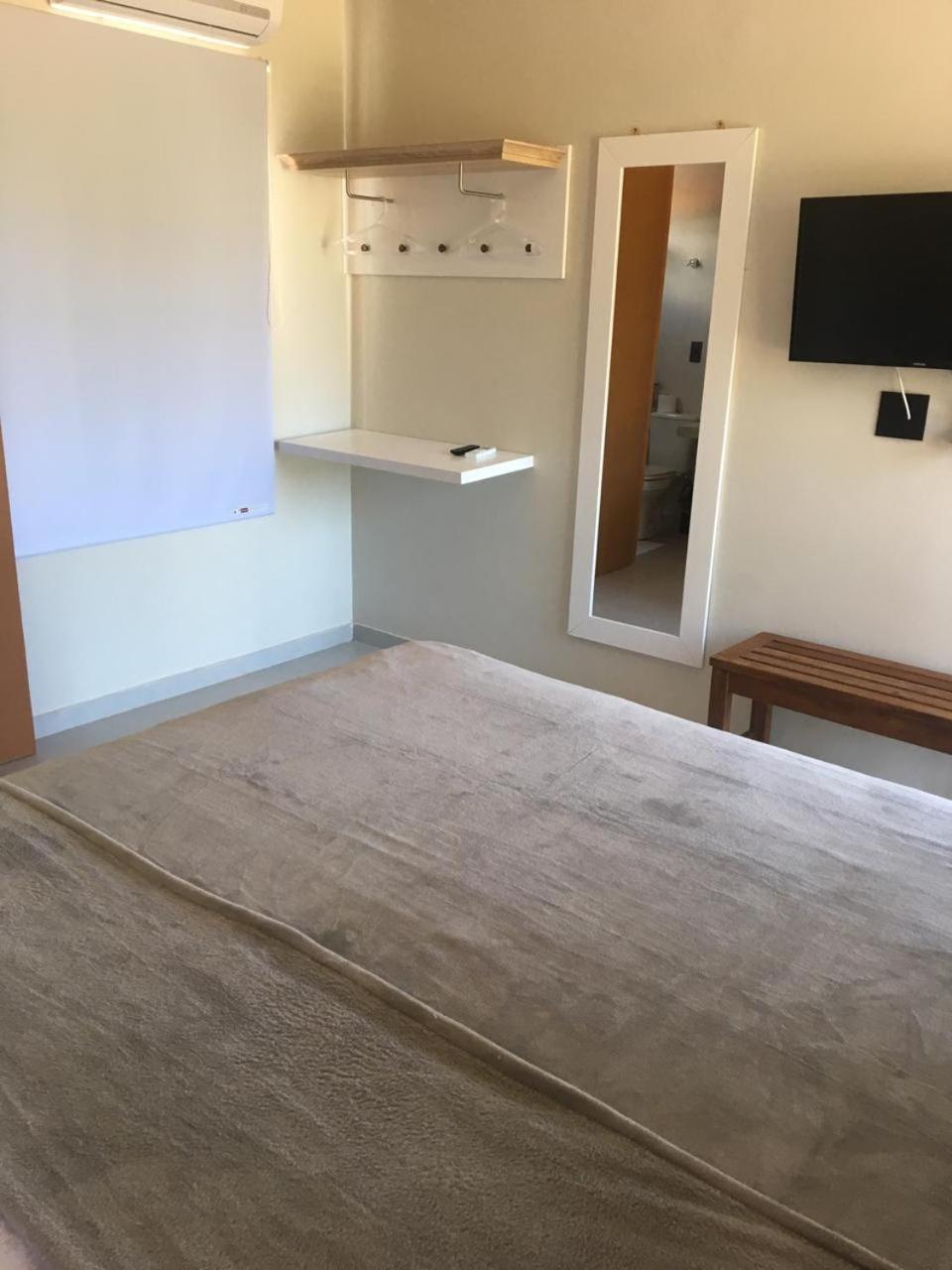 Suite - Photo 5