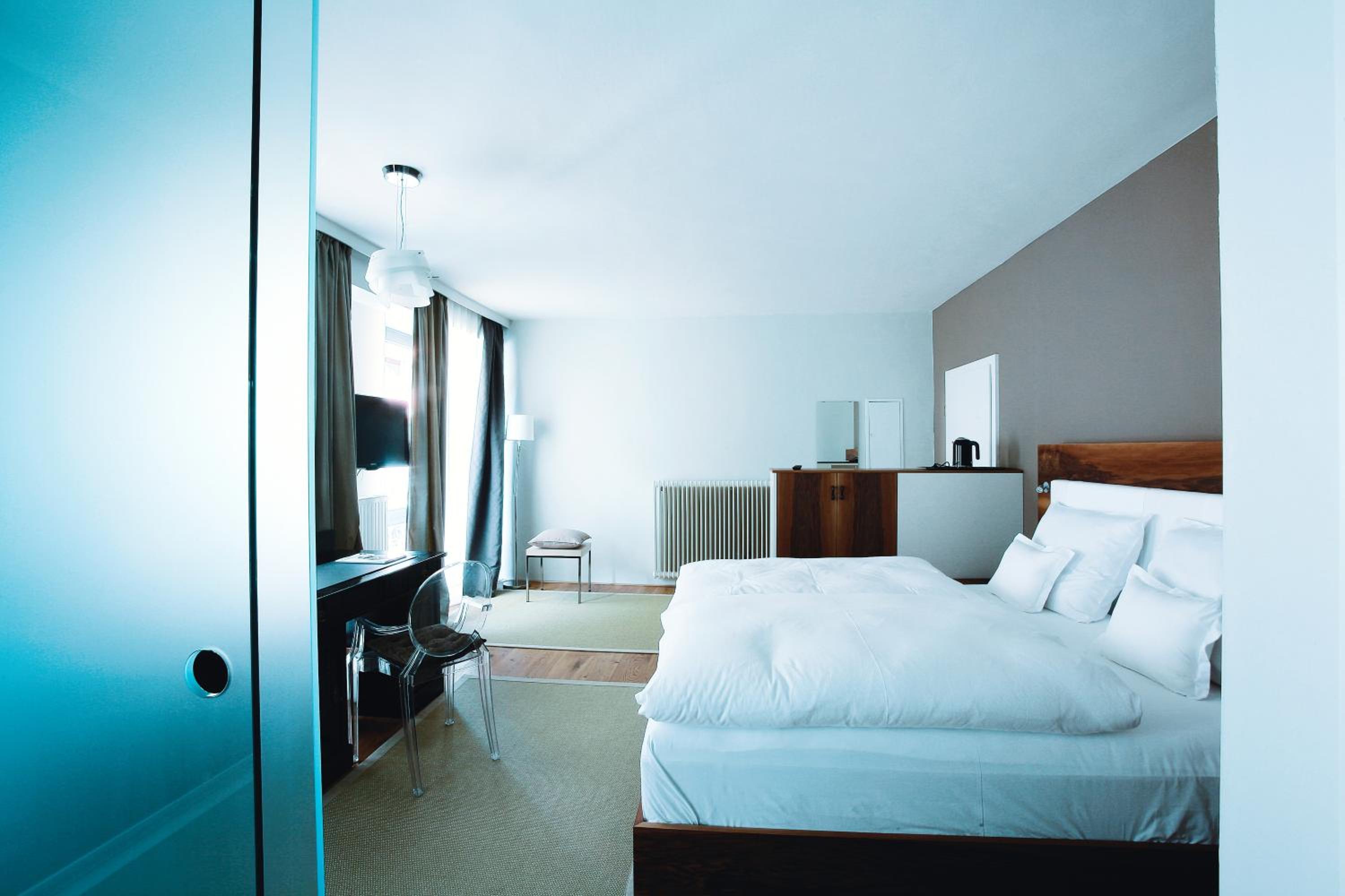 Superior Suite - Photo 4