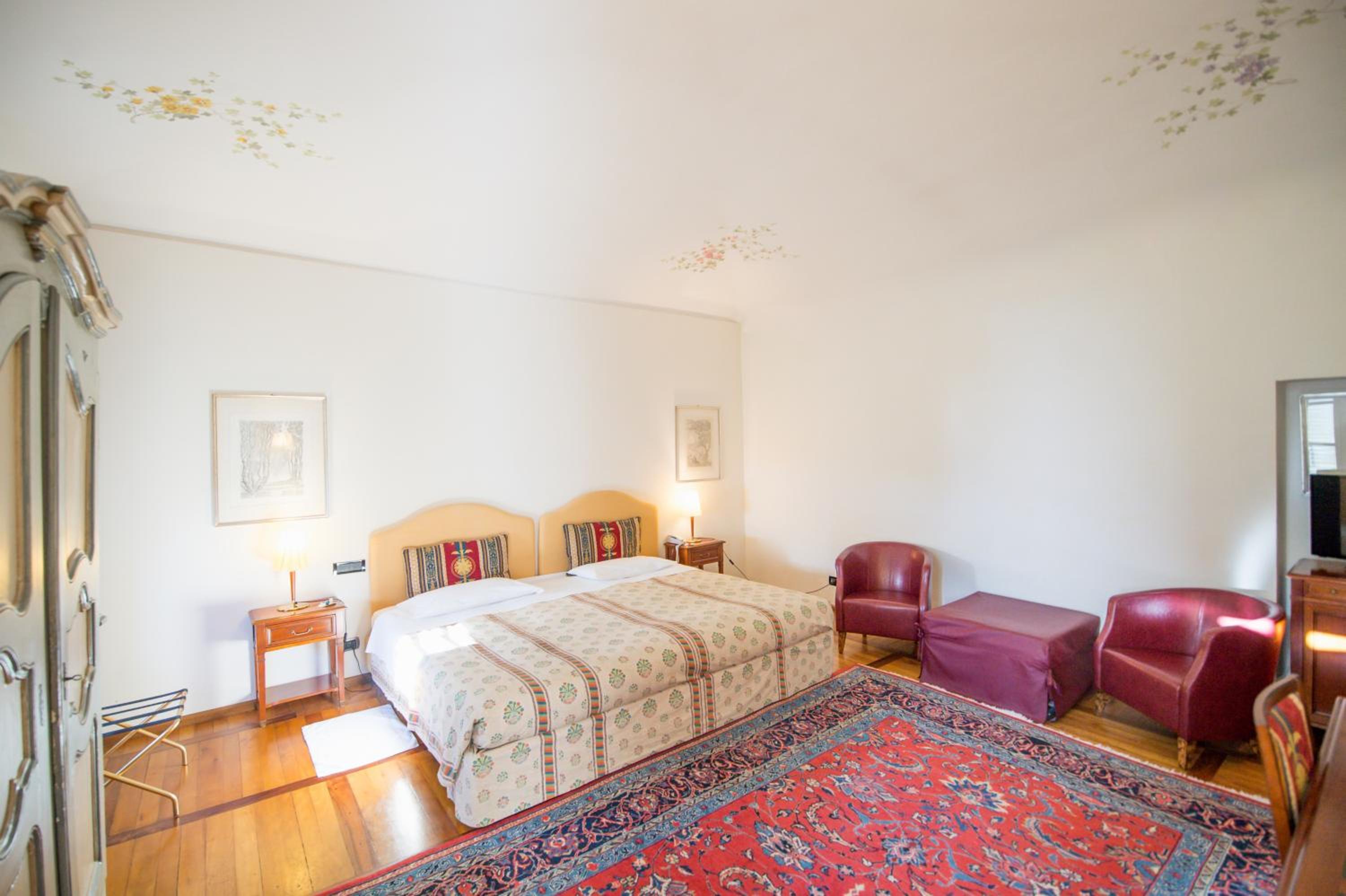 Deluxe Double Room photo 1