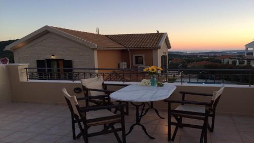 Villa Kefalos with Private Pool - Split Level
