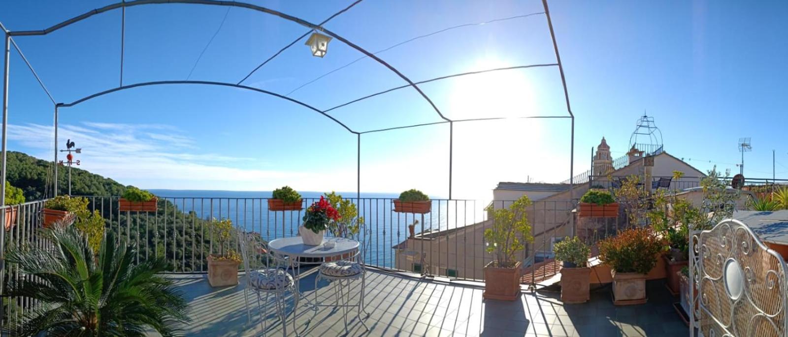 Double Room with Balcony and Sea View photo 3